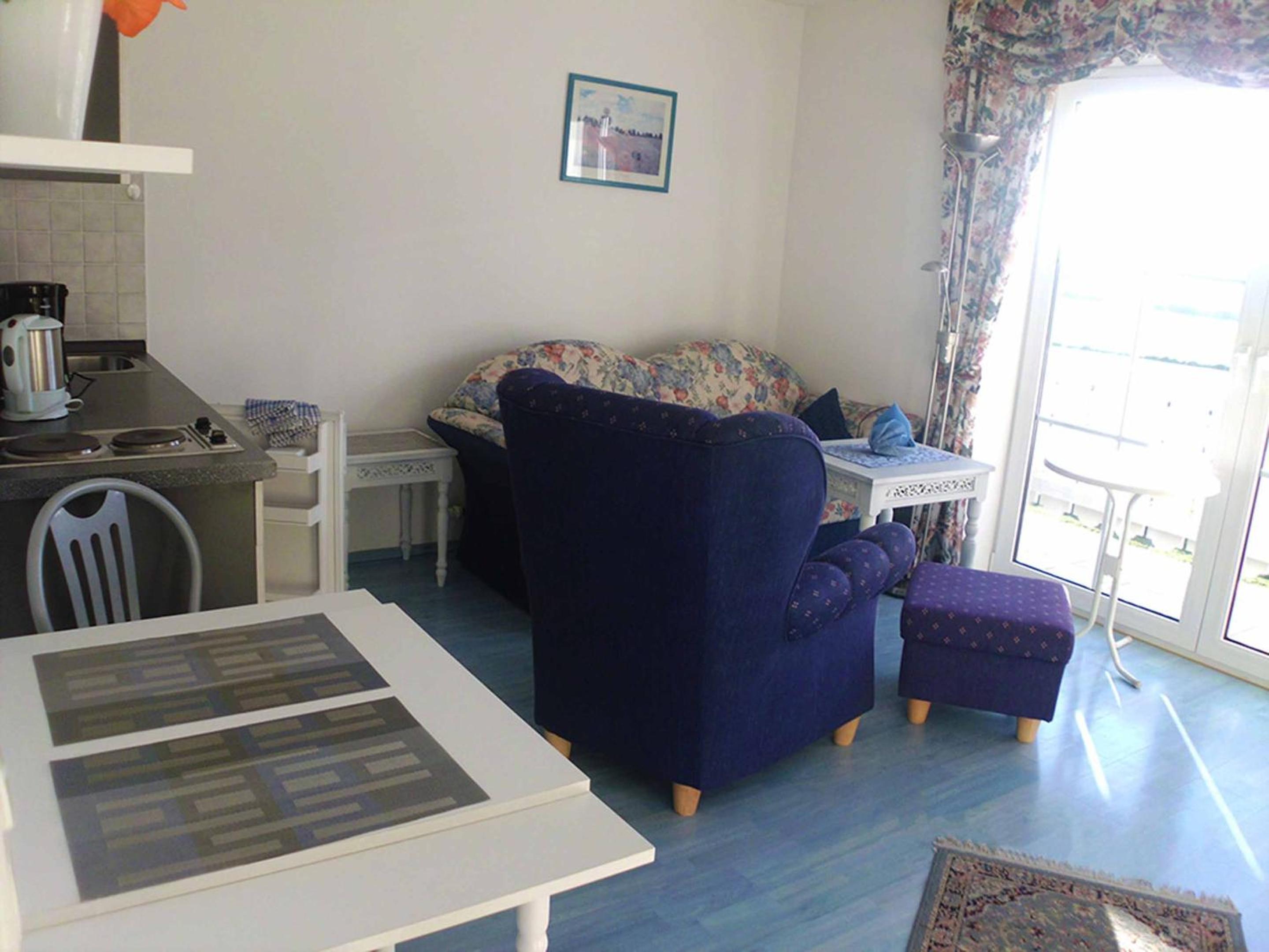 Apartment with Balcony 5