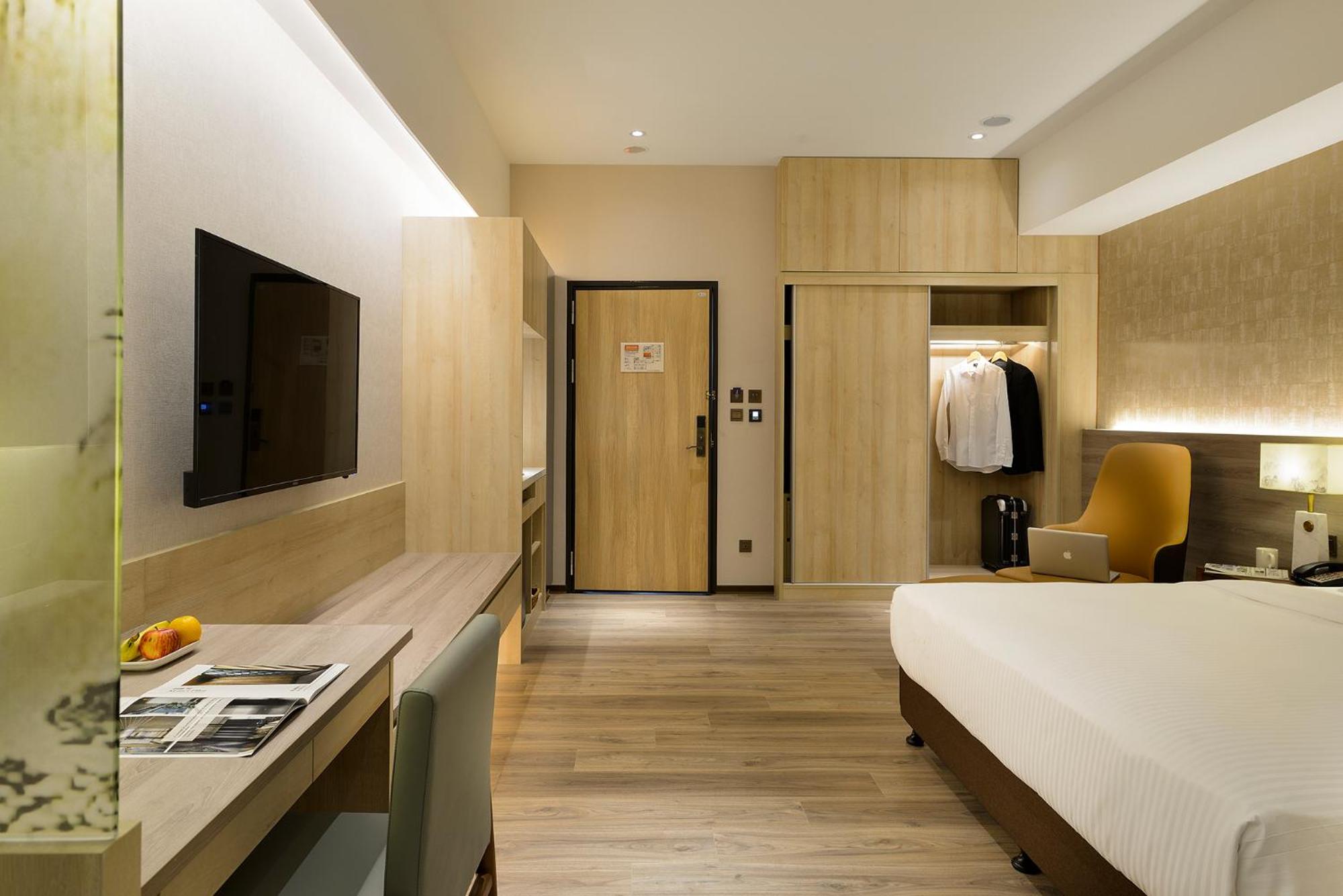 Standard Double Room - Photo 5