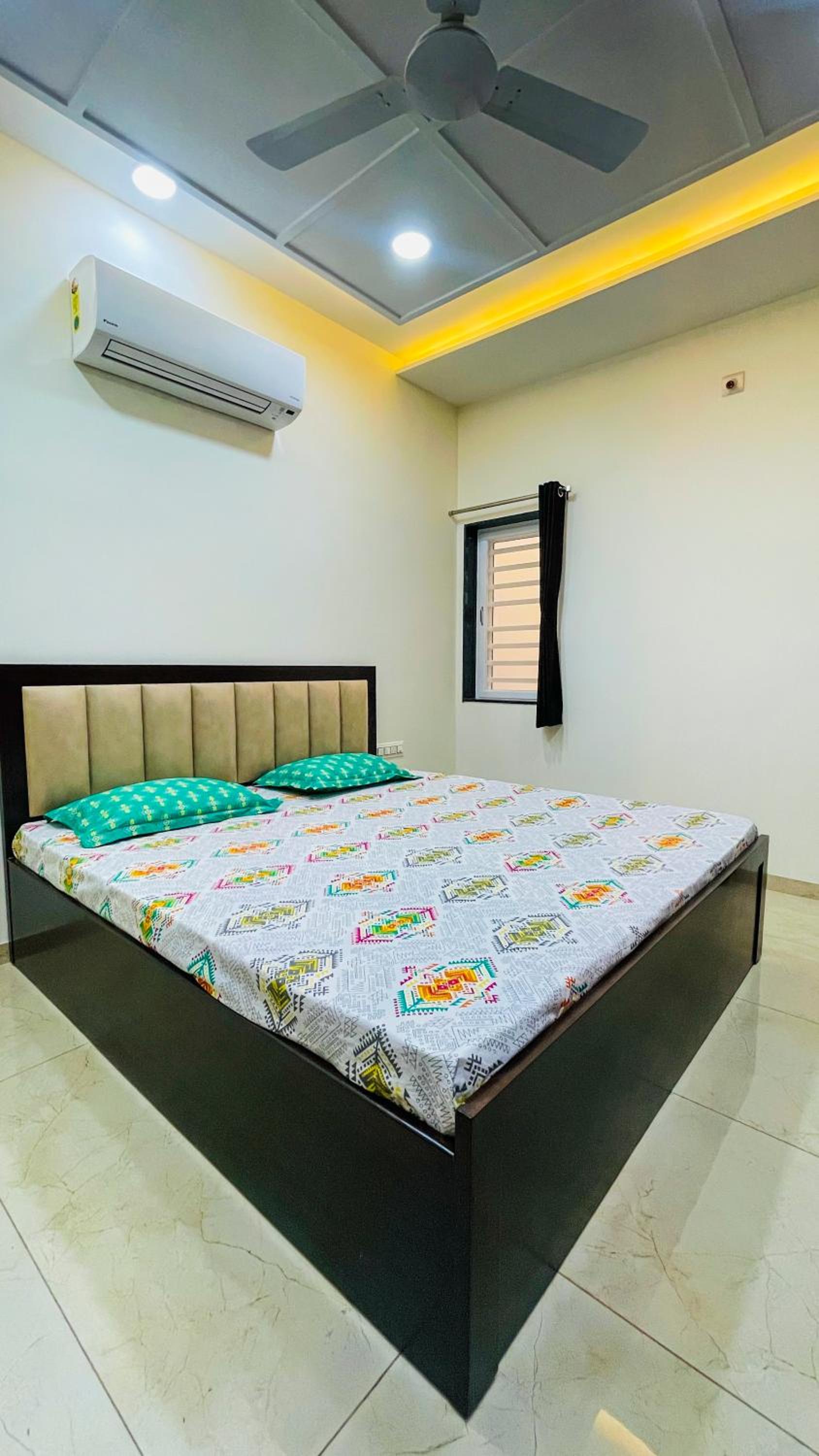 Three-Bedroom Villa photo 3