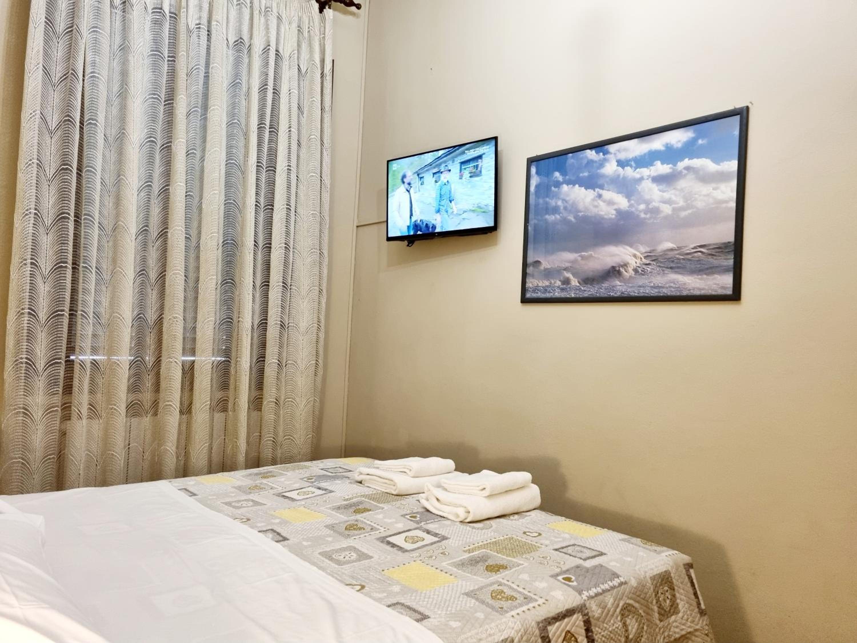 Economy Double Room with Private External Bathroom