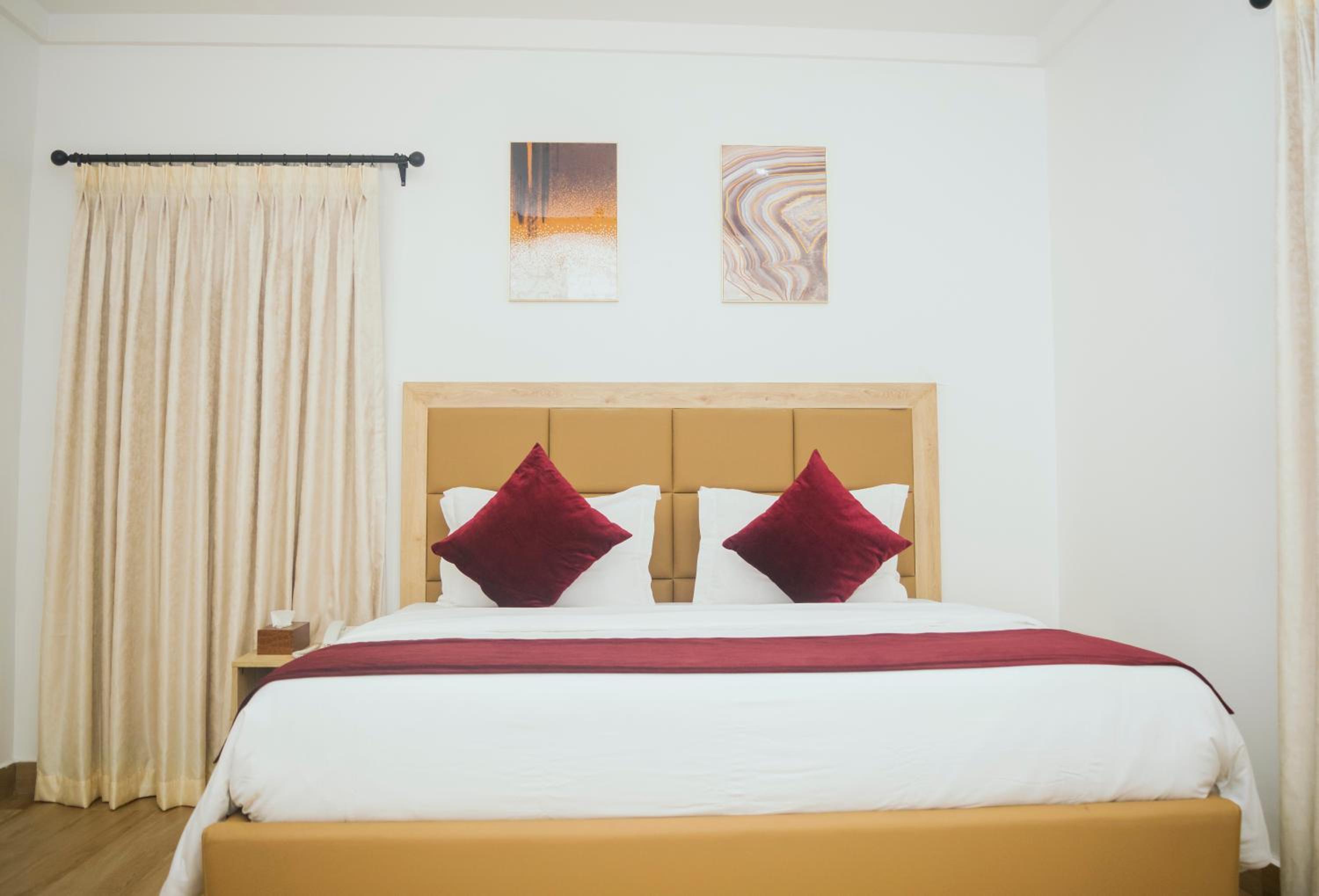 Standard Double Room photo 3