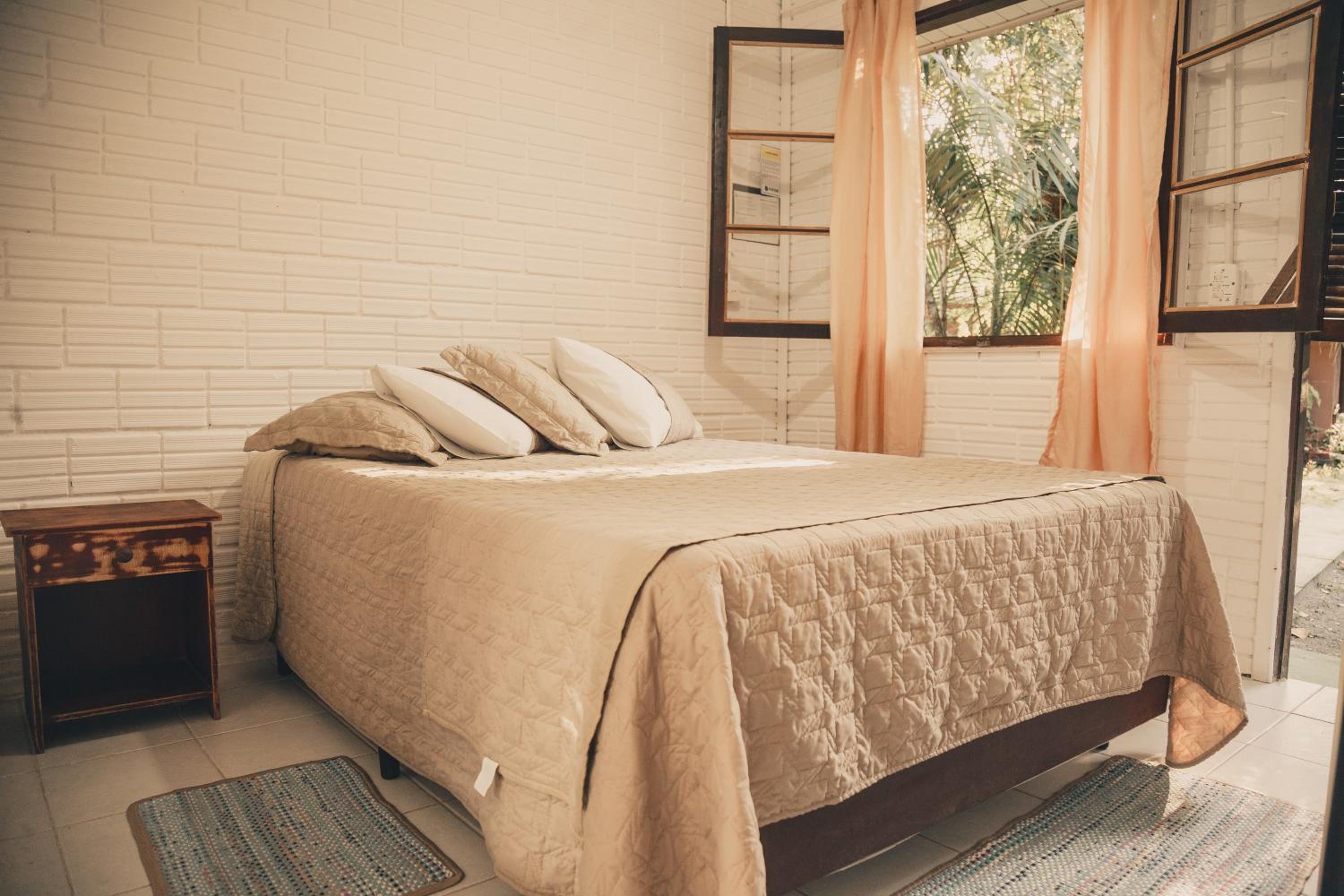 Standard Double Room with Fan - Photo 4