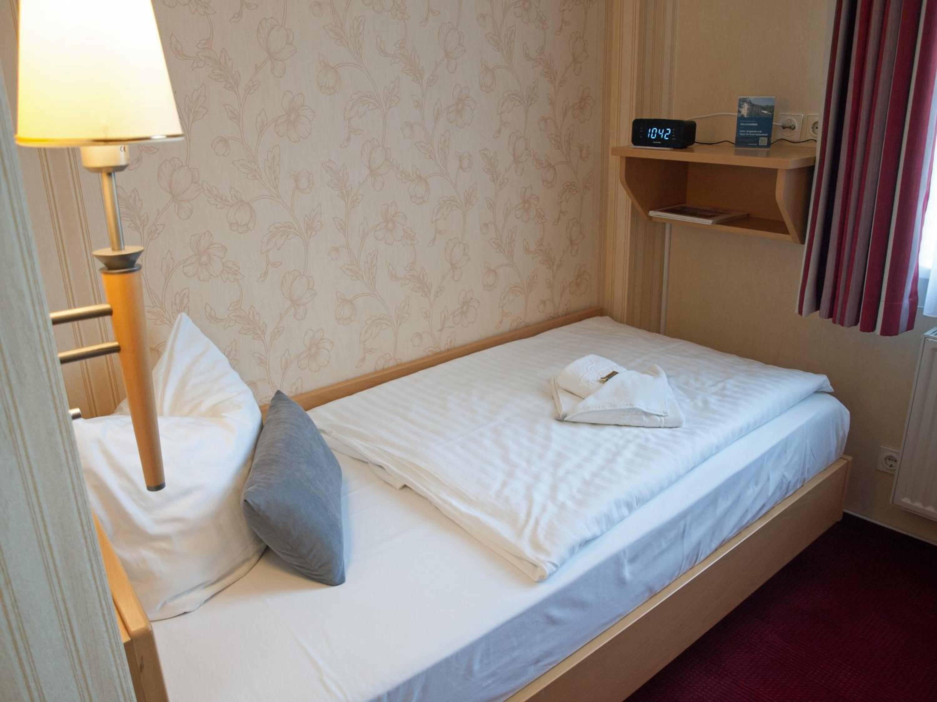 Single Room photo 3
