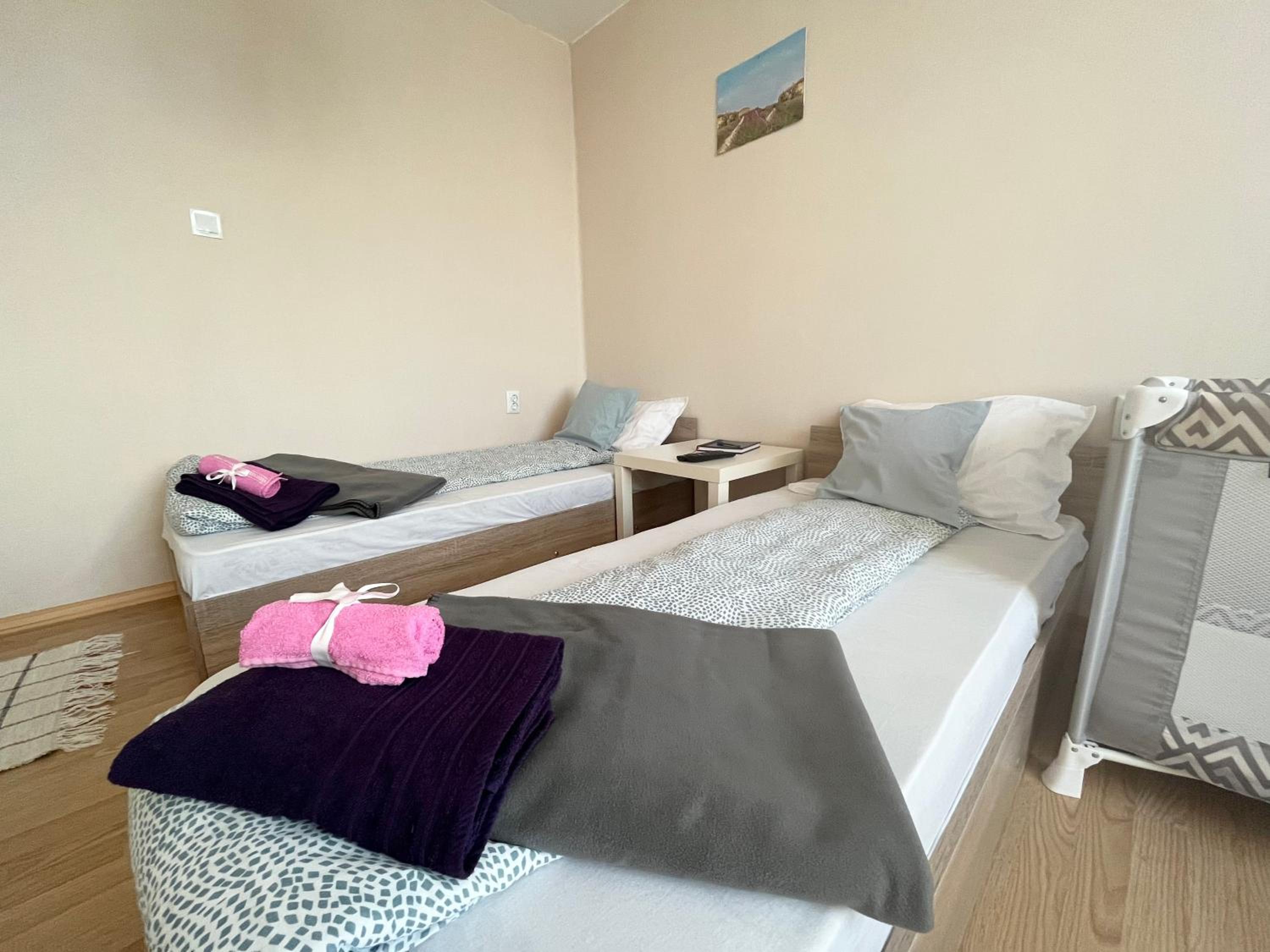 One-Bedroom Apartment - Photo 10