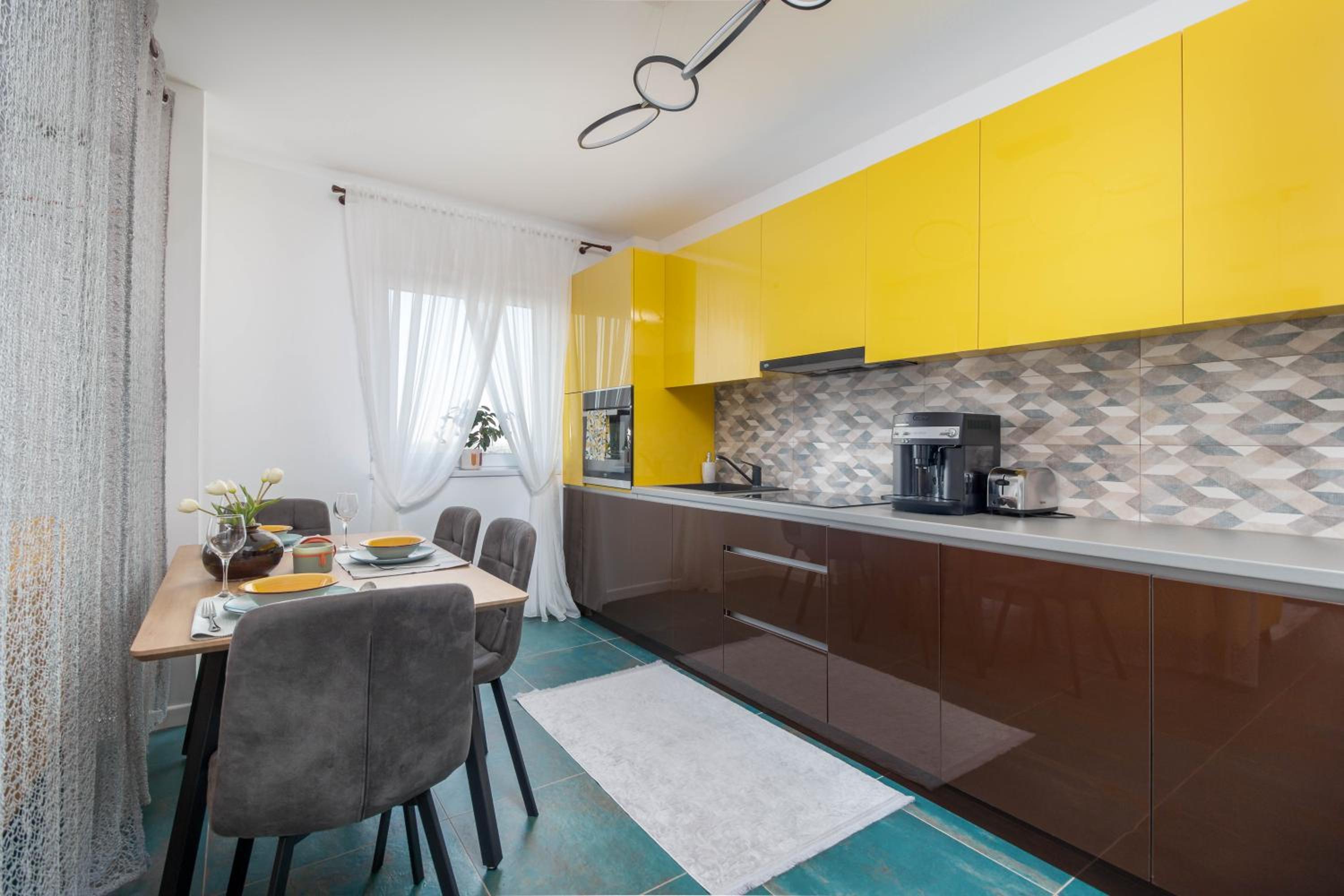One-Bedroom Apartment - Photo 33