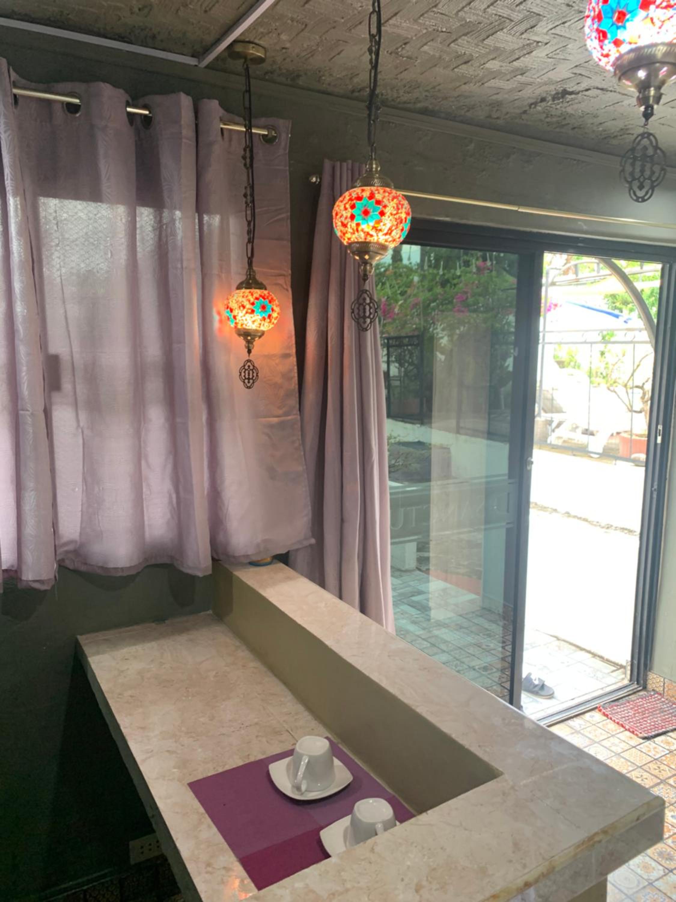 Double Room with Patio - Photo 3