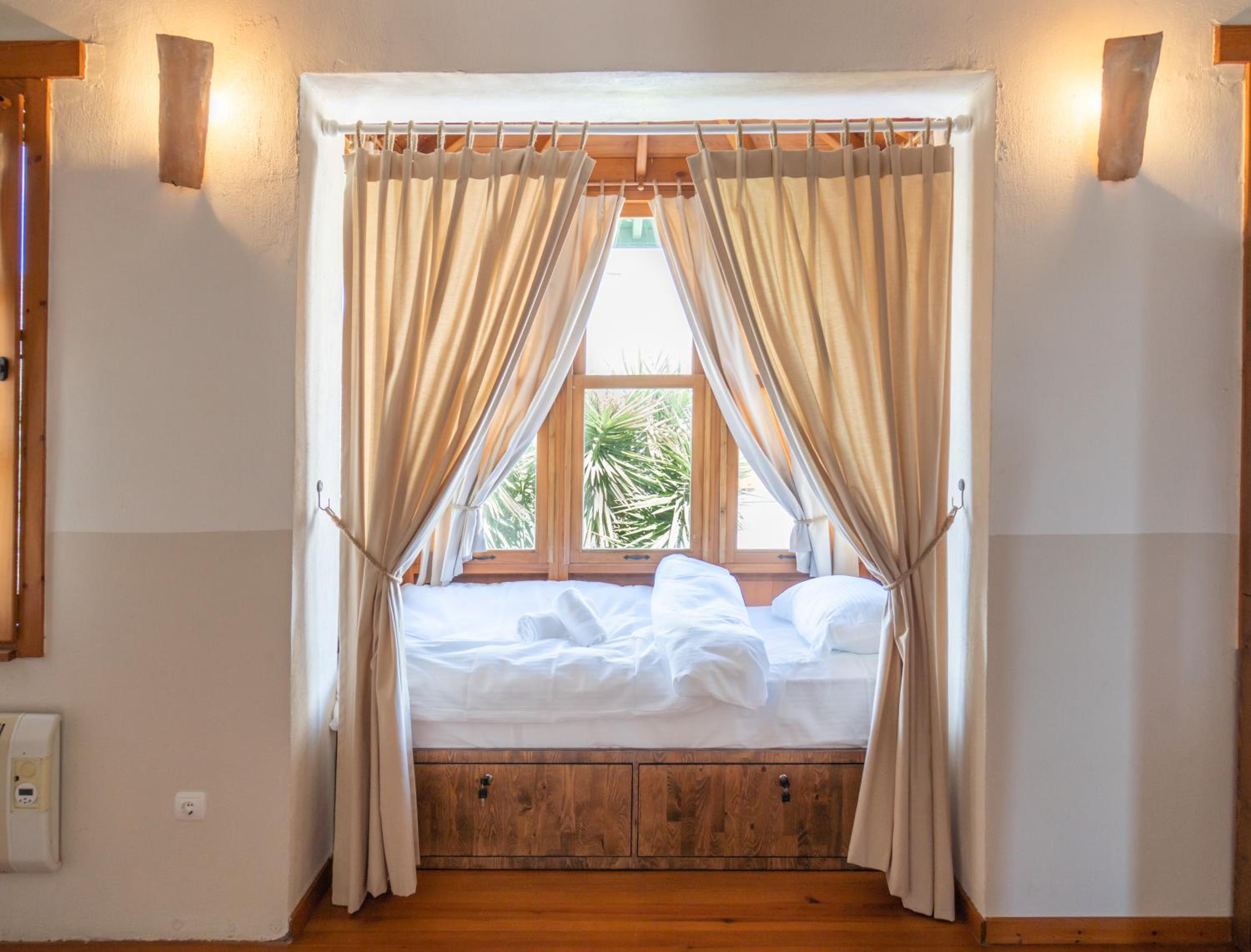 Economy Quadruple Room