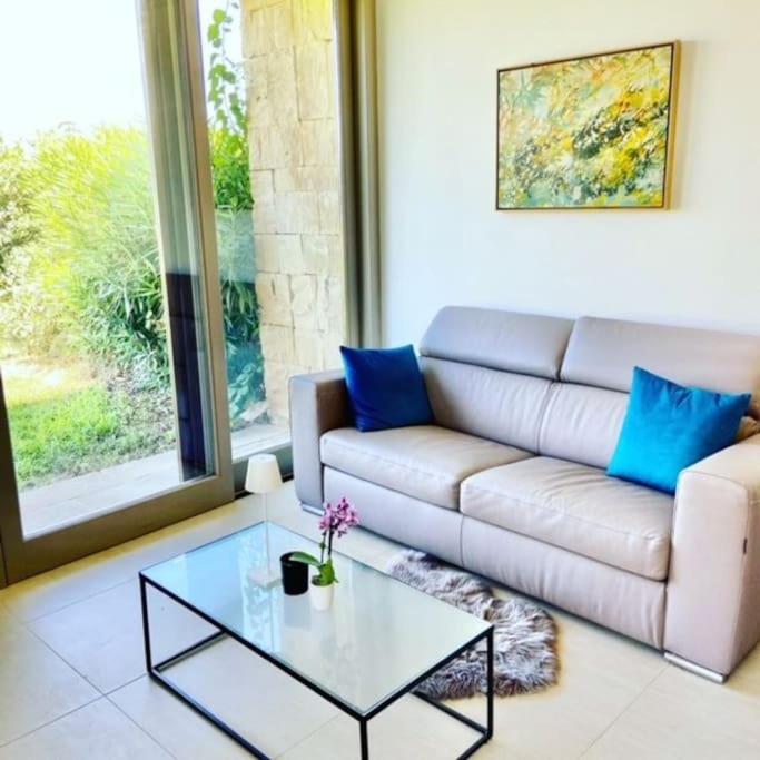 Two-Bedroom Villa photo 1