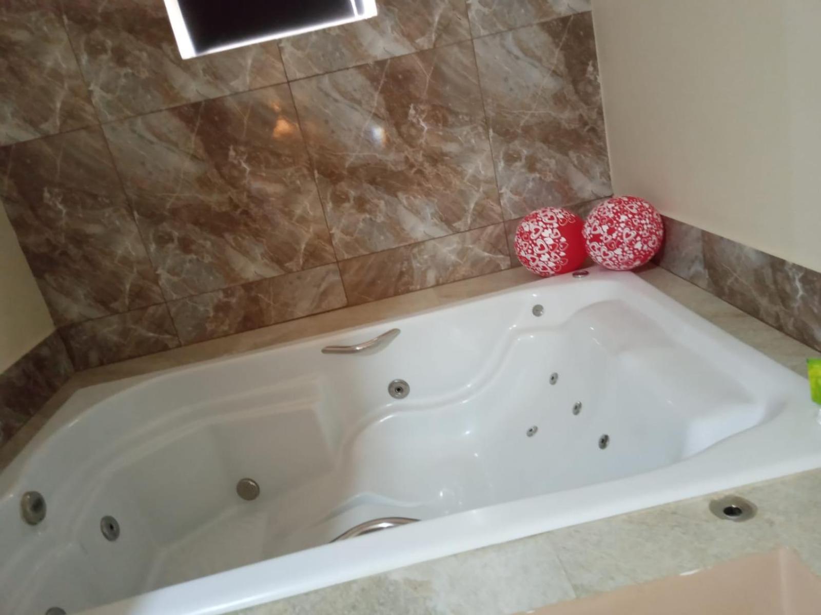 Deluxe Double Room - Photo 4