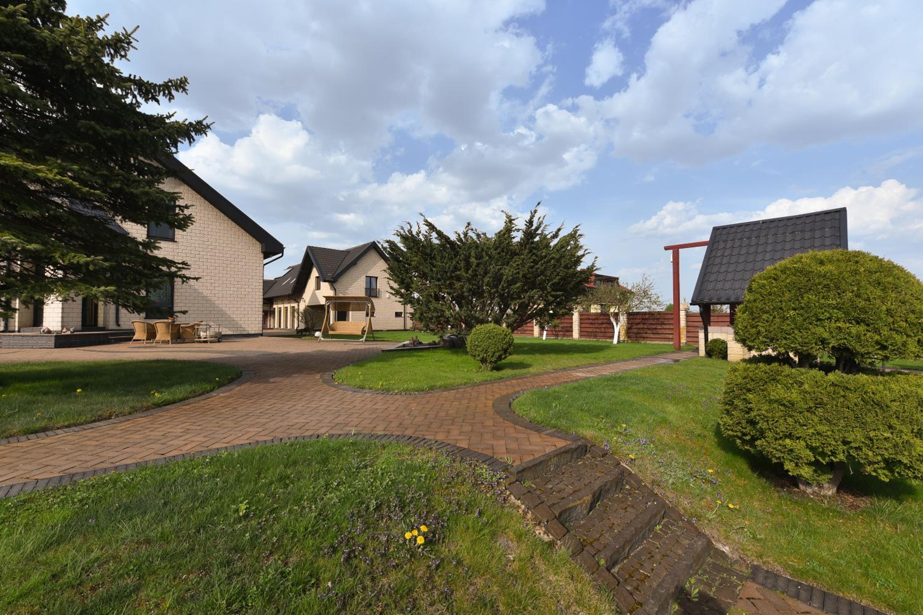 Three-Bedroom Villa photo 3