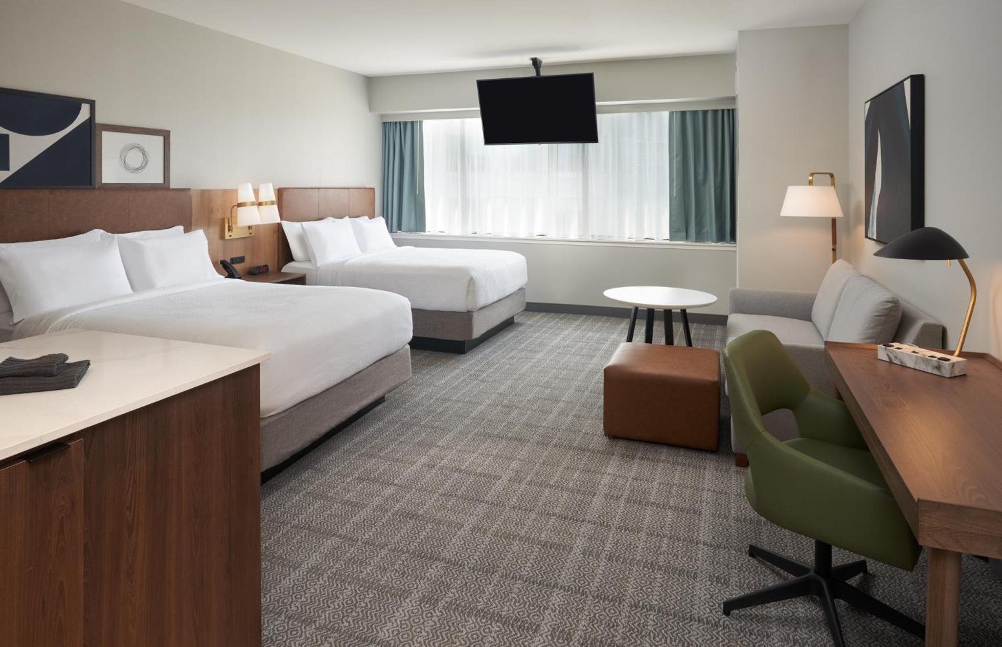 Studio Suite with Two Queen Beds - Photo 8