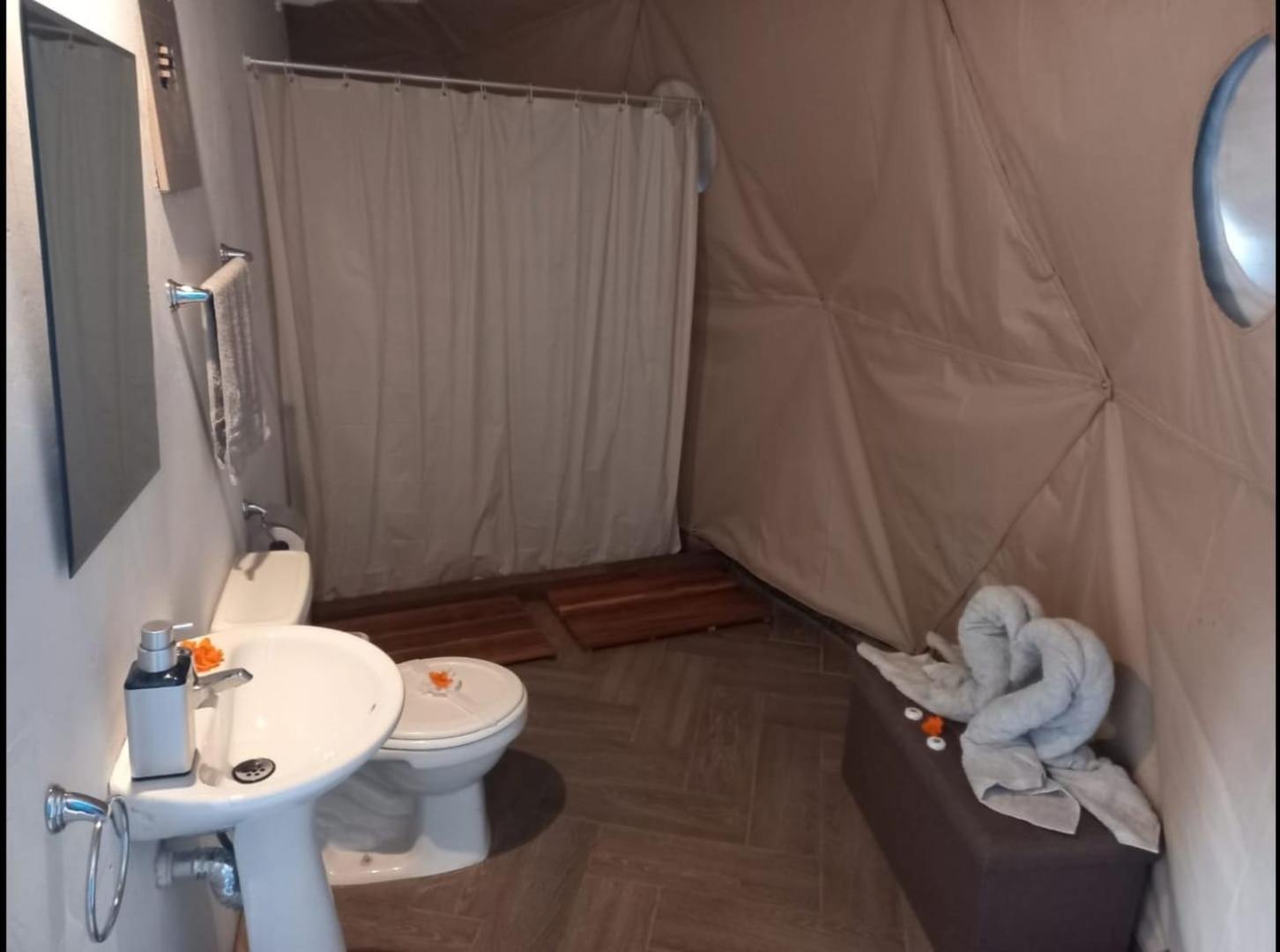 Double Room with Mountain View - Photo 2