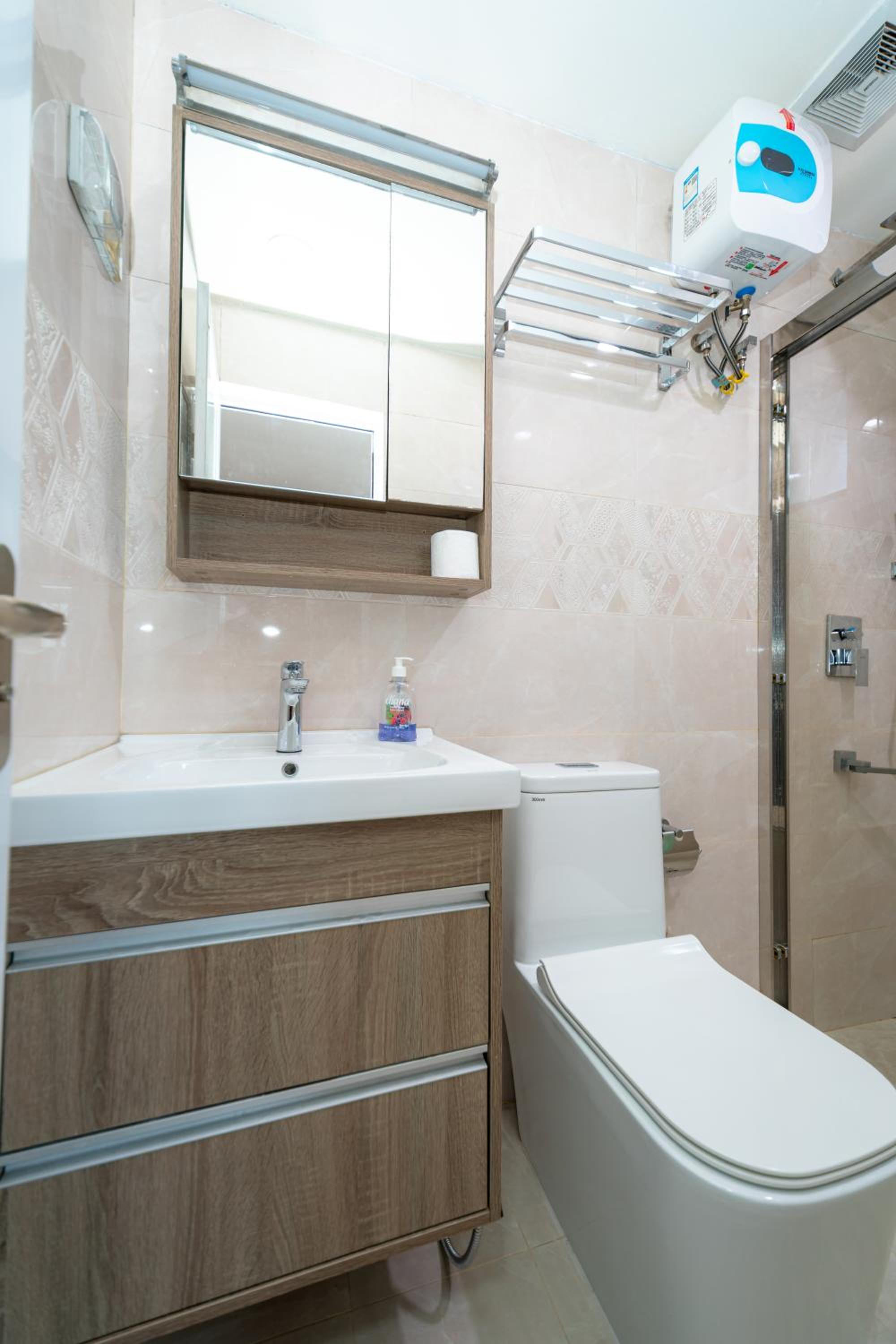 Deluxe Double Room with Sea View - Photo 13