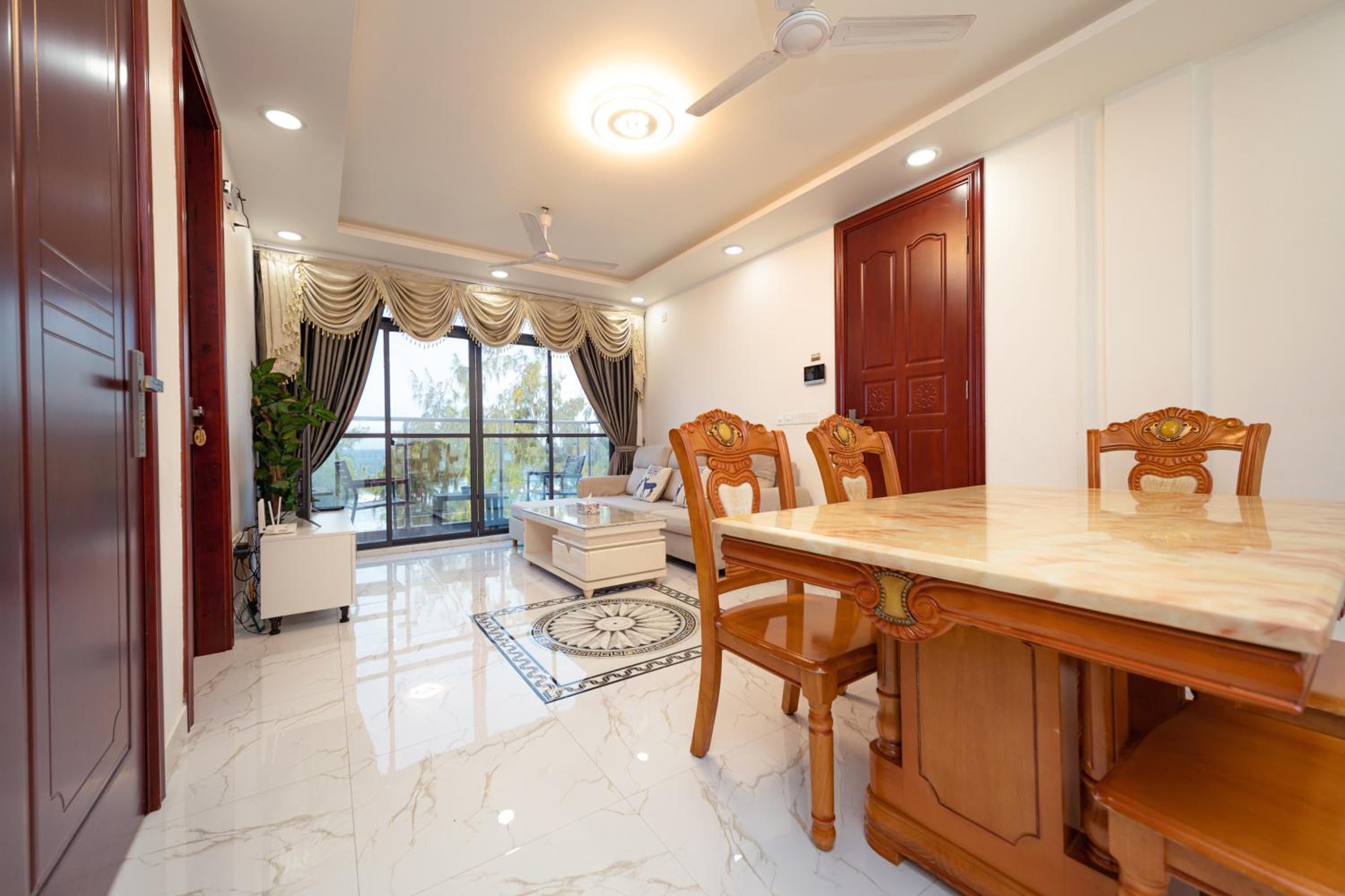 Deluxe Double Room with Sea View - Photo 16