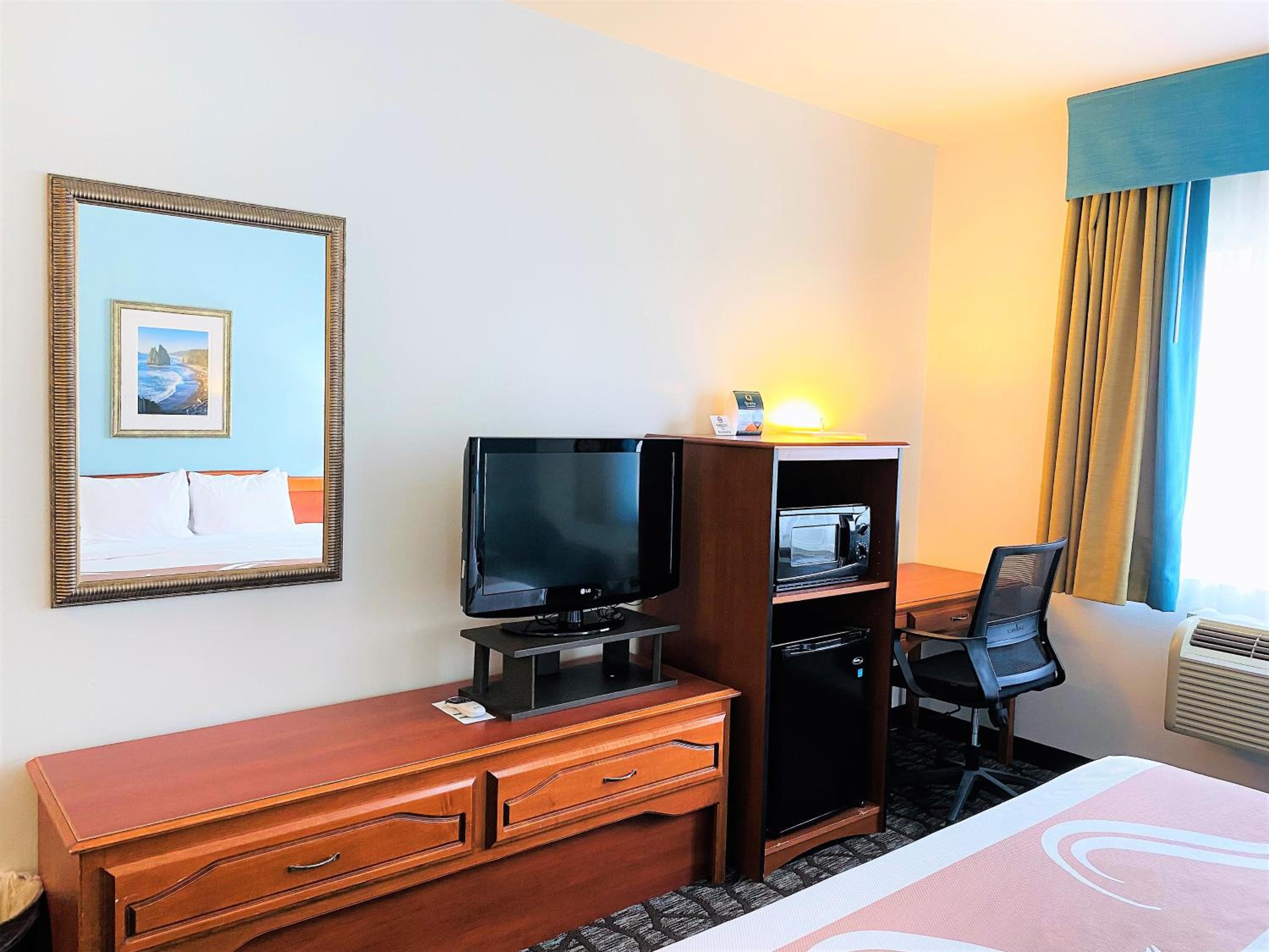 King Room - Disability Access/Non-Smoking - Photo 1