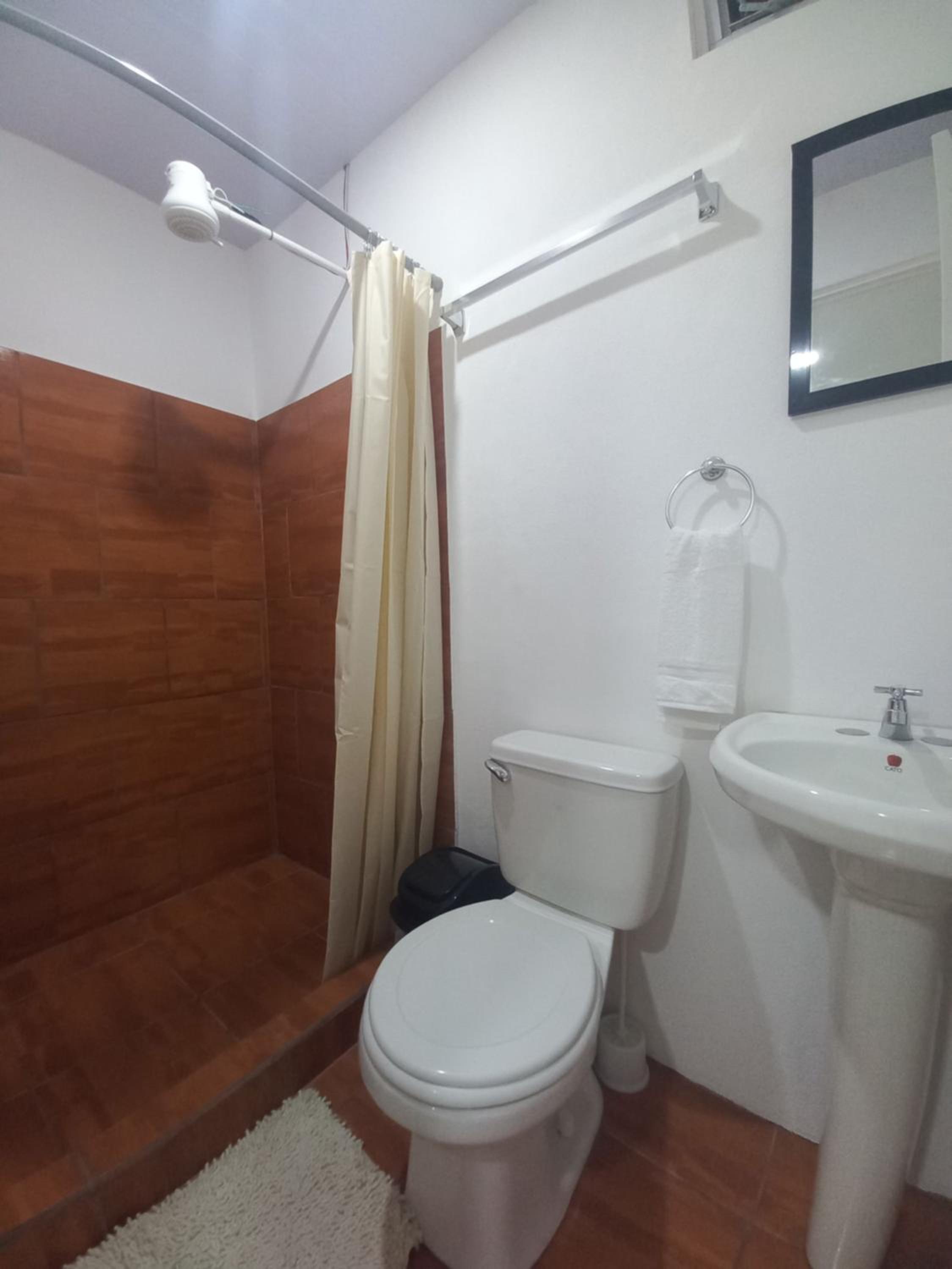 Double Room with Private Bathroom photo 2