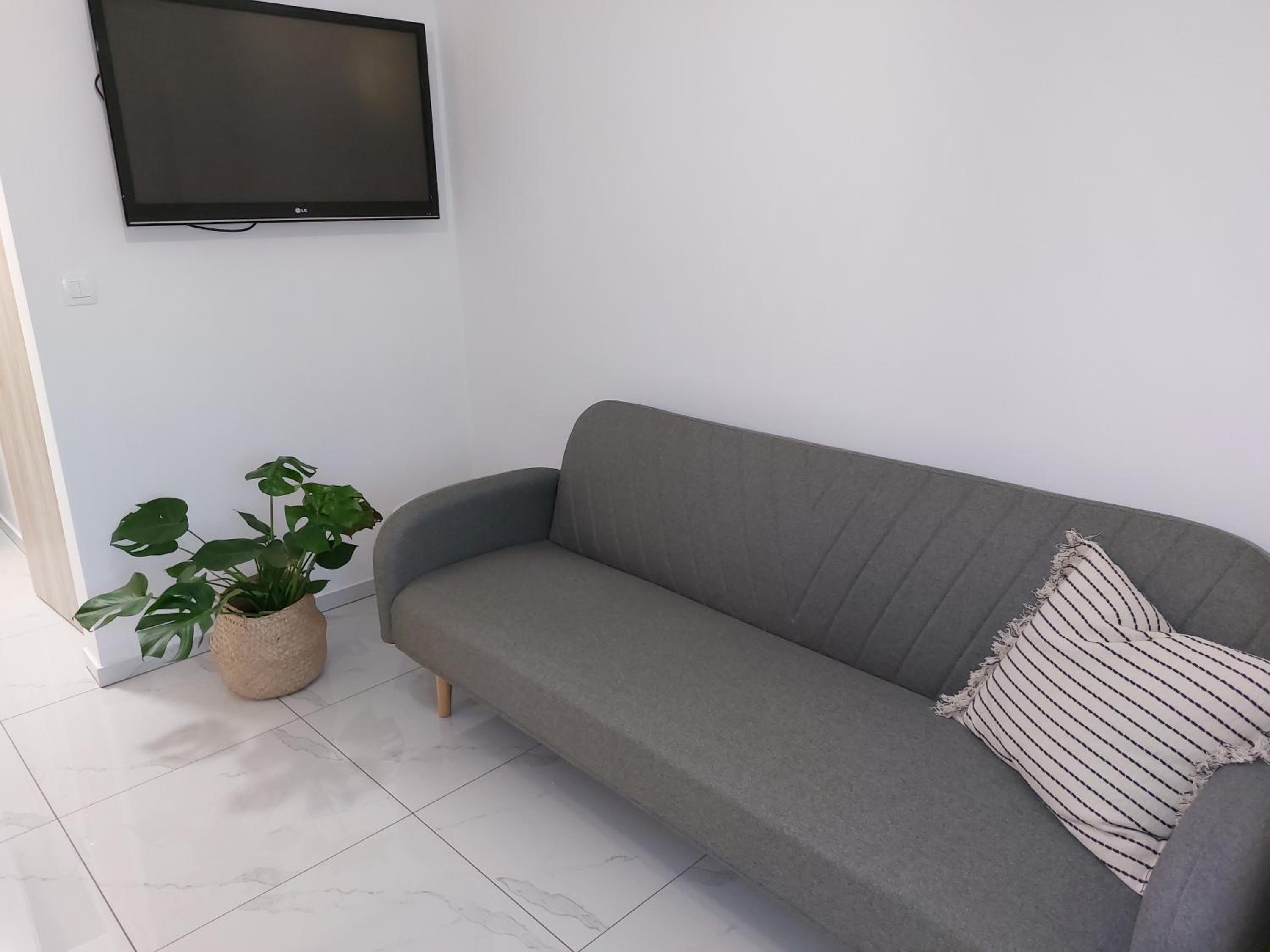 Apartment - Ground Floor - Photo 22