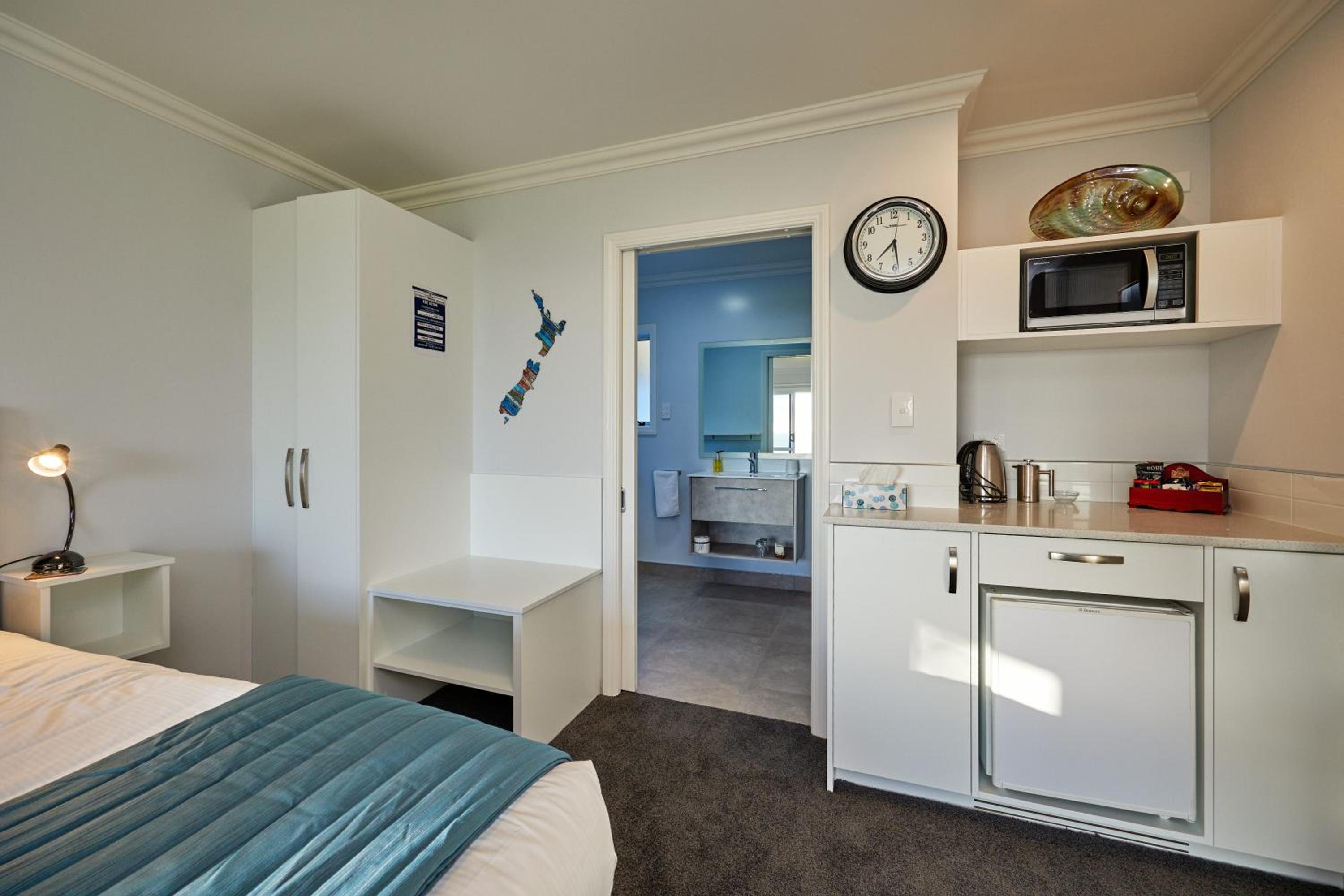 Hampden Double or Twin Room - Disability Access photo 2