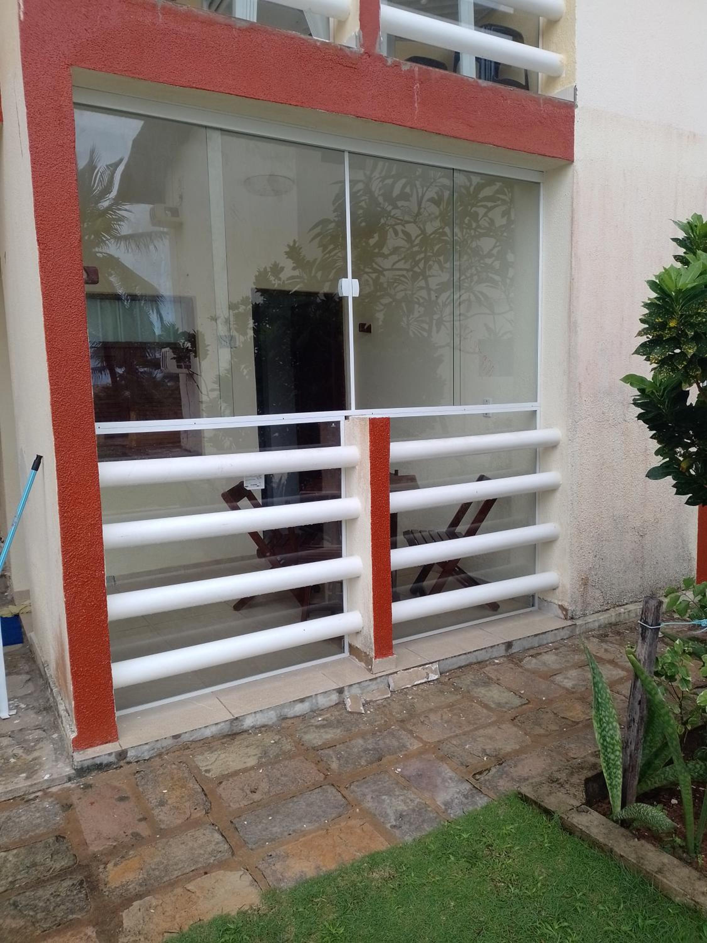 Apartment with Sea View - Photo 4