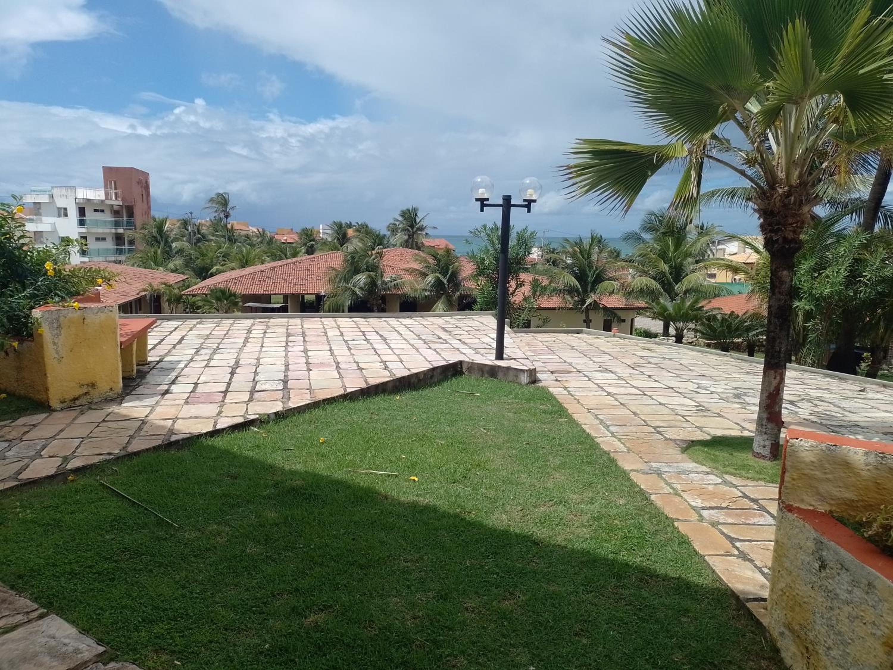 Apartment with Sea View - Photo 12