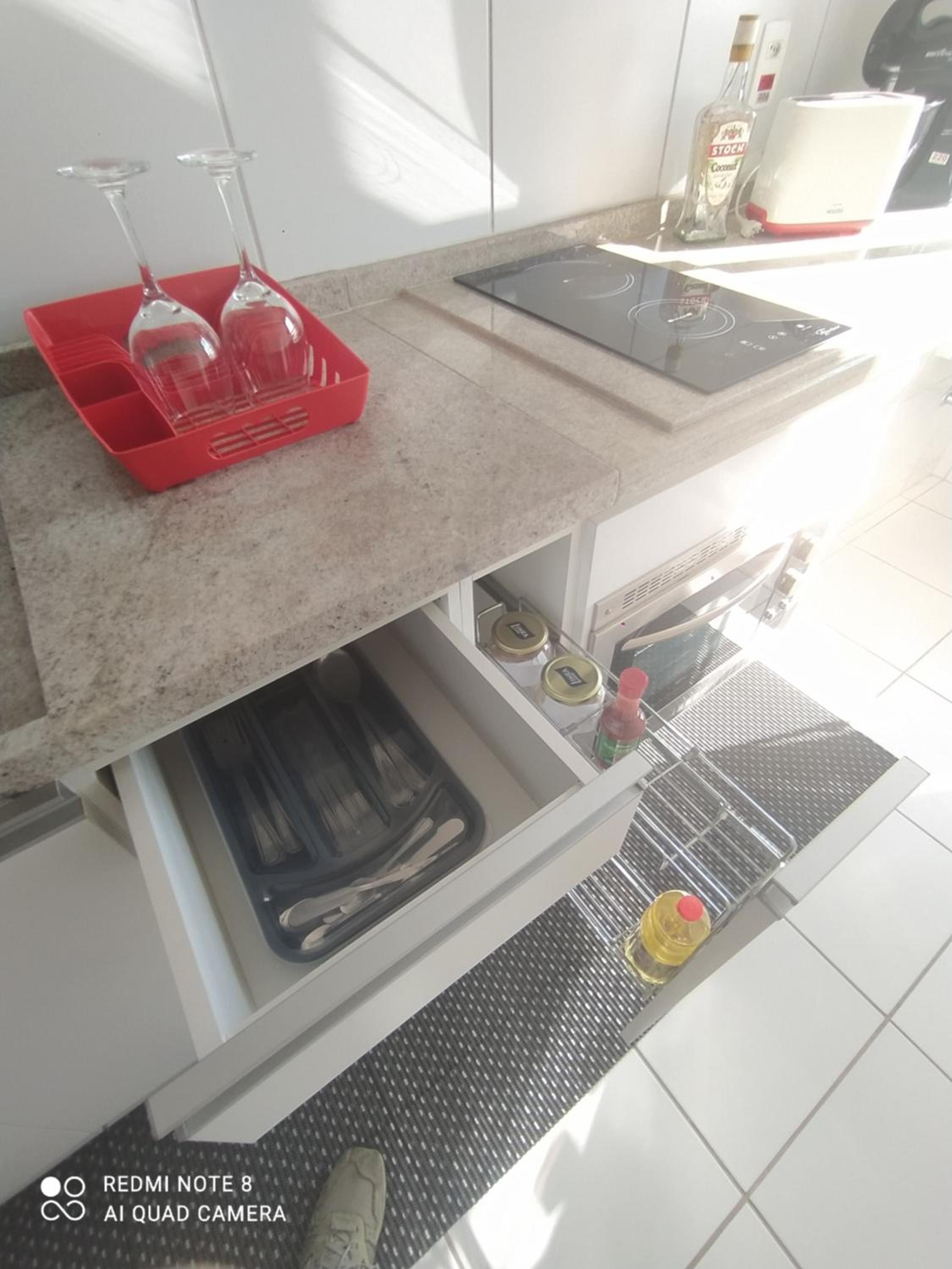 Studio Apartment - Photo 9