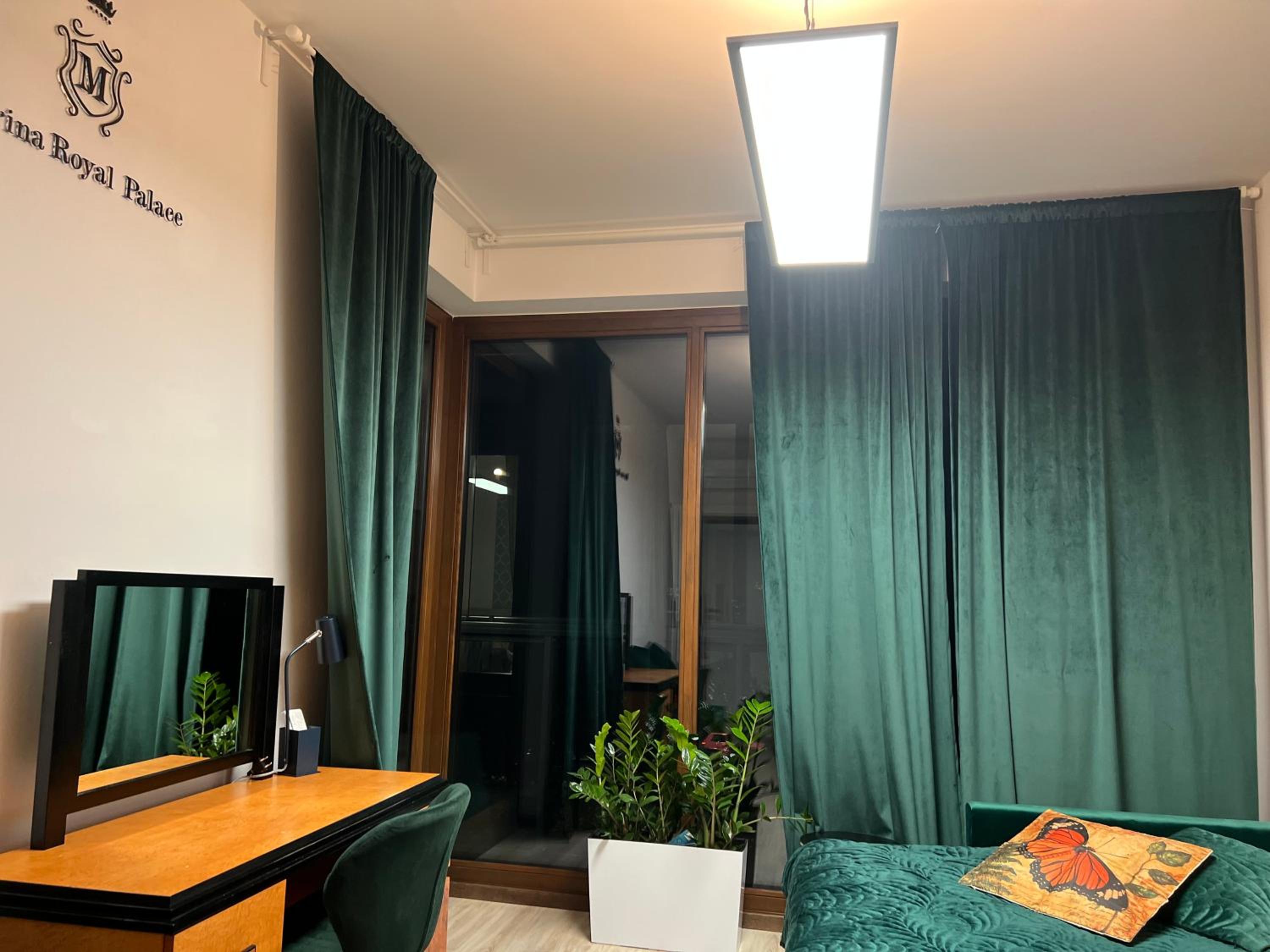 Two-Bedroom Apartment - Photo 29