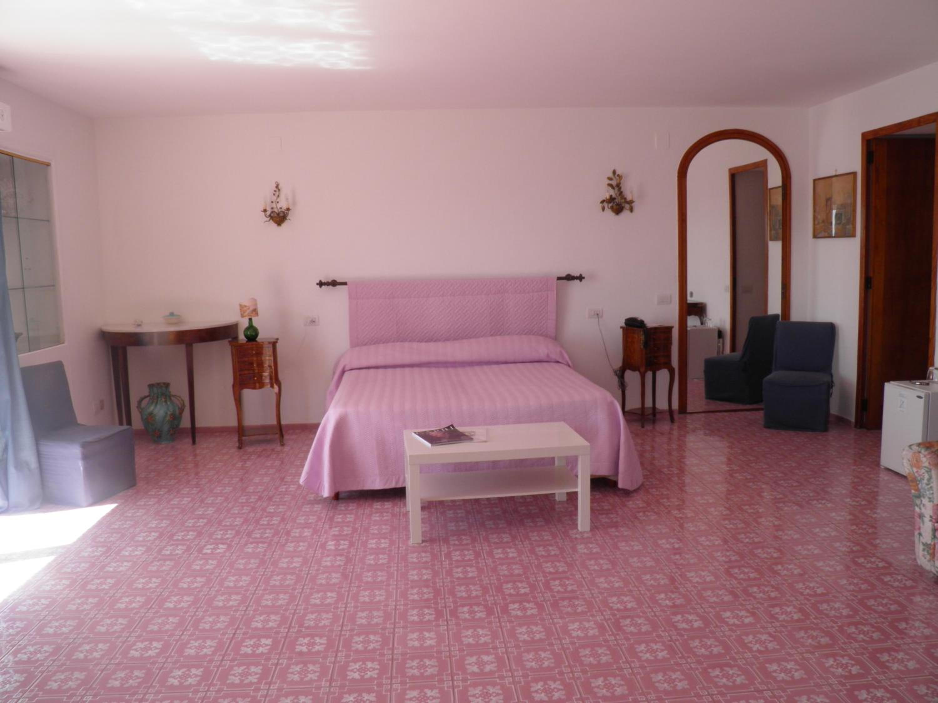 Superior Double Room with Sea View - Photo 15
