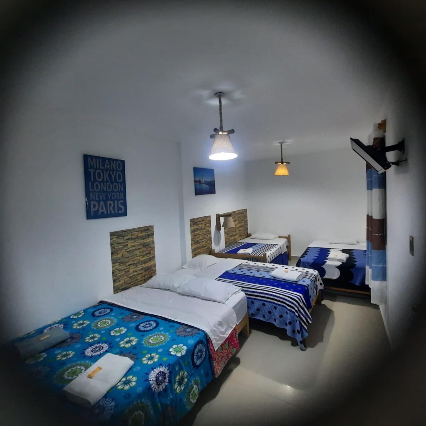 Family Room with Private Bathroom photo 1
