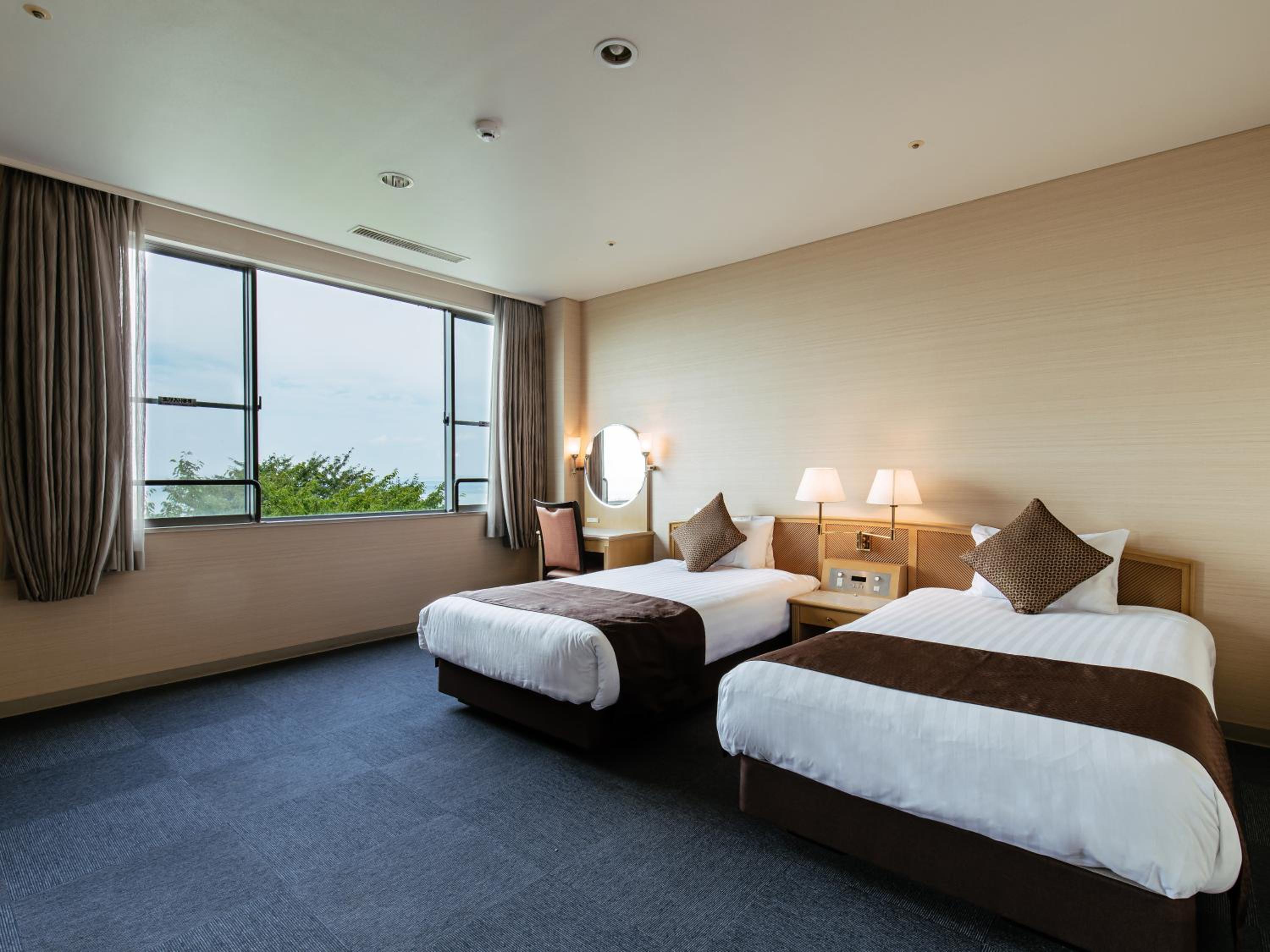 Japanese-Western Style Room (With Private Bath)