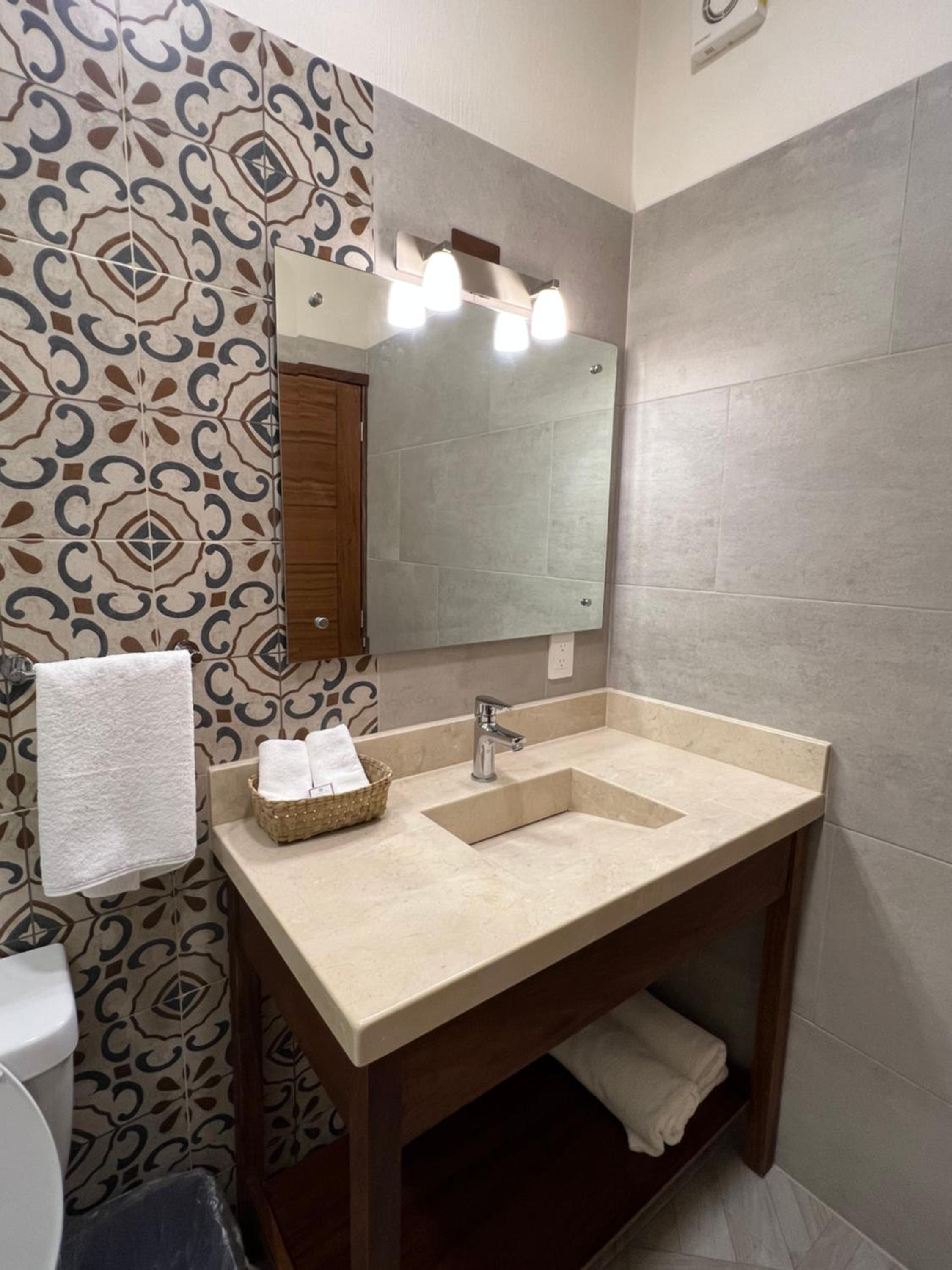 Superior King Room photo 3