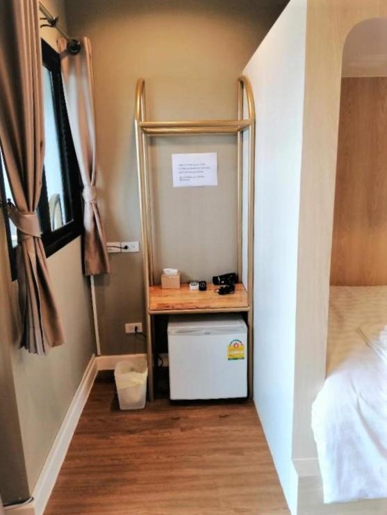 Deluxe Double or Twin Room with Balcony - Photo 6