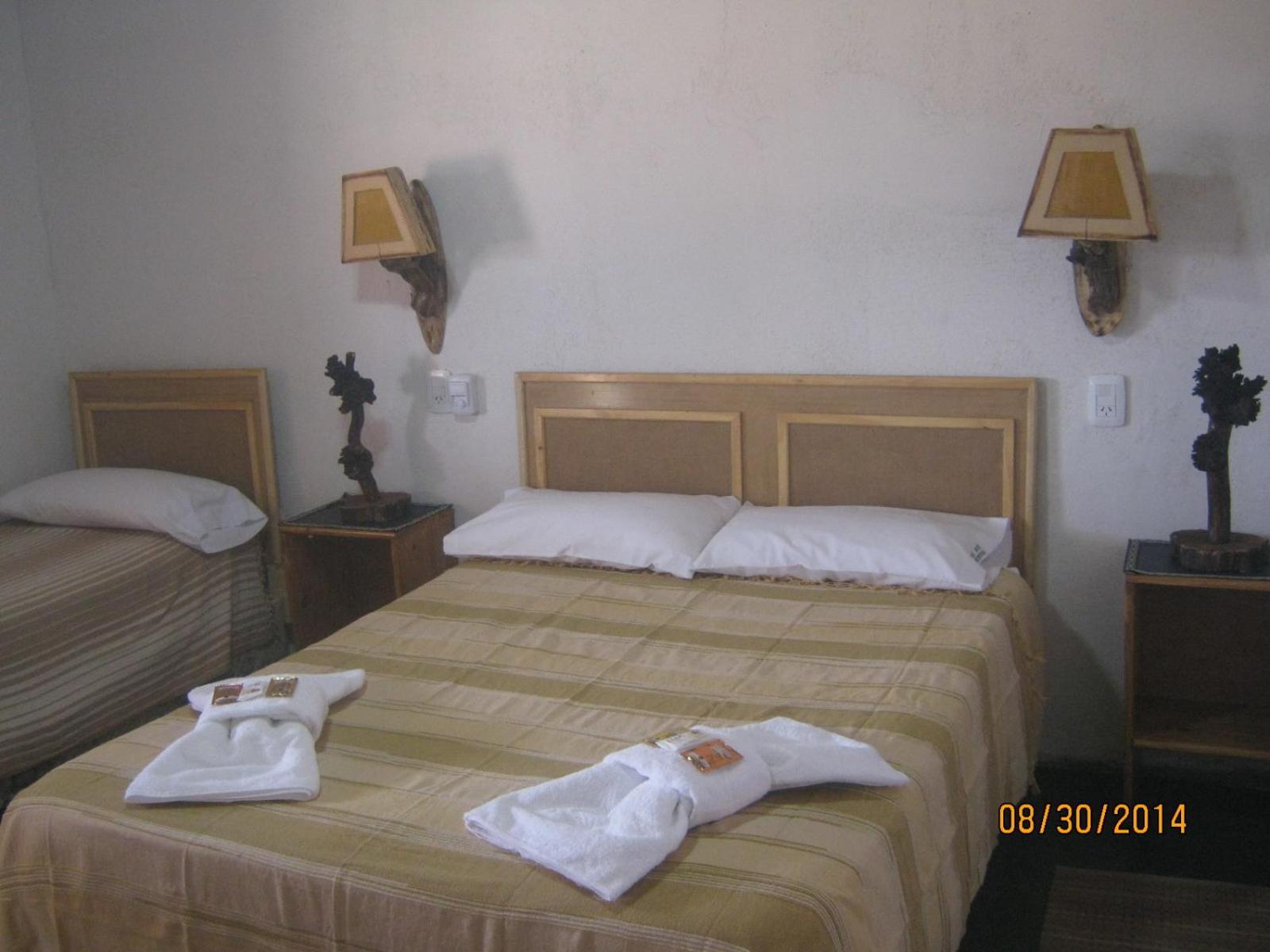 Double or Twin Room photo 2