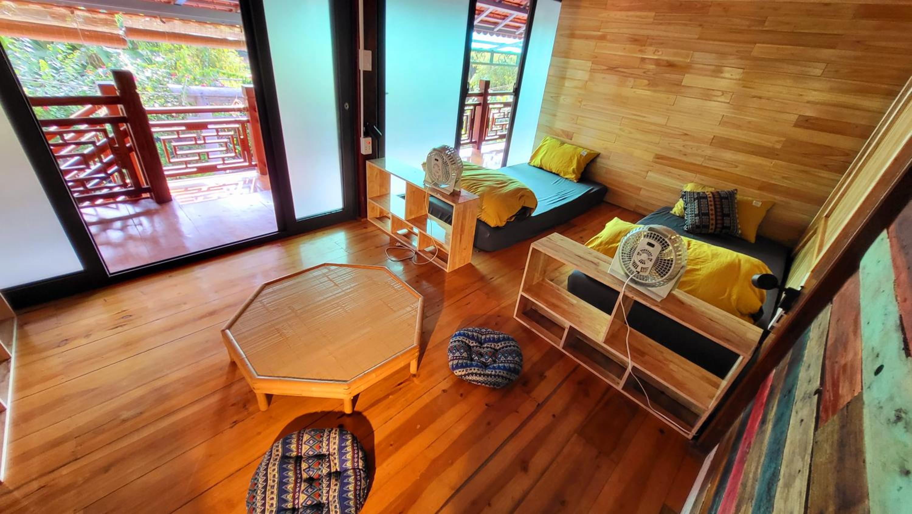 Twin Room with Pool View photo 2
