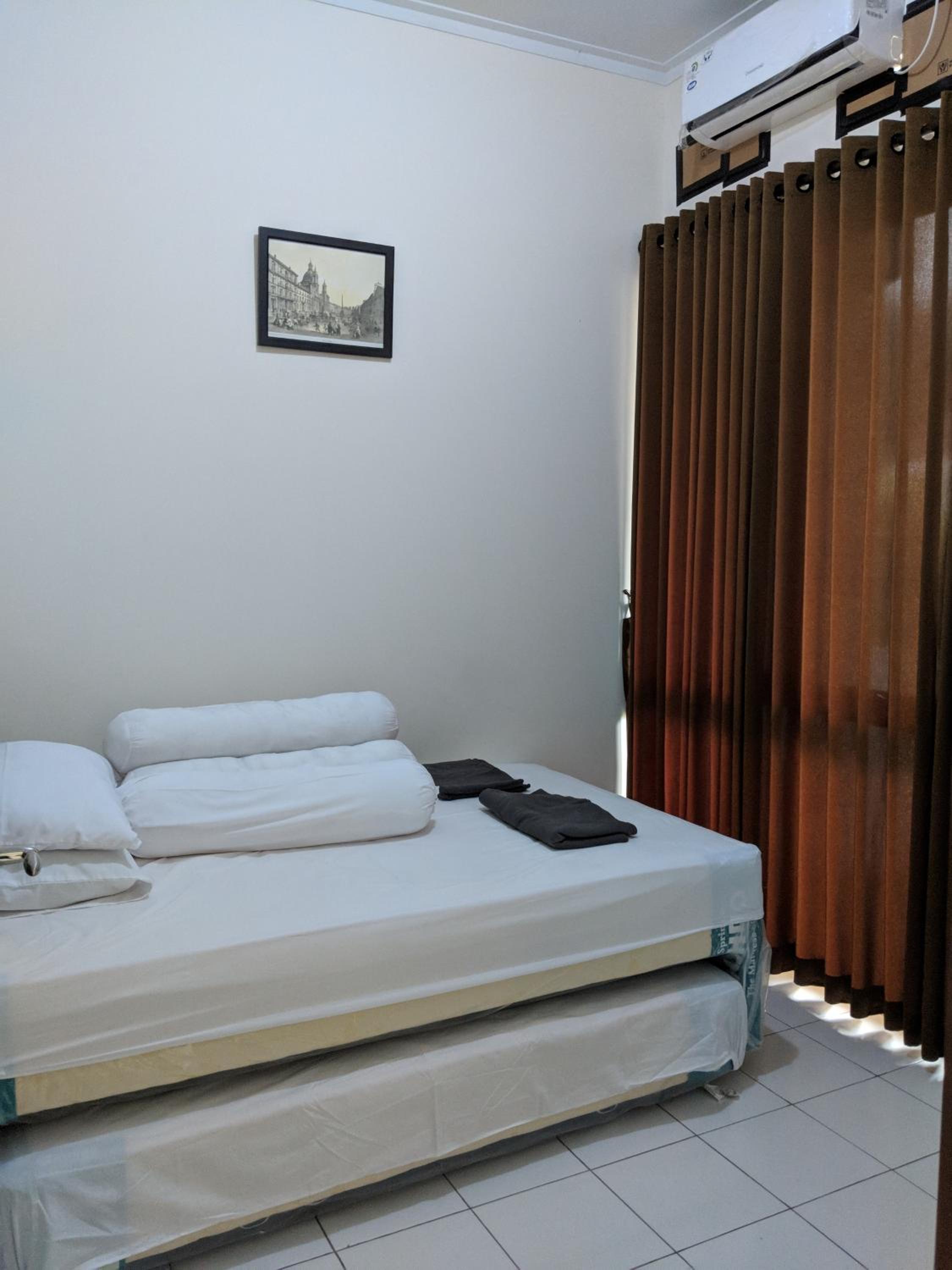 Two-Bedroom House - Photo 48