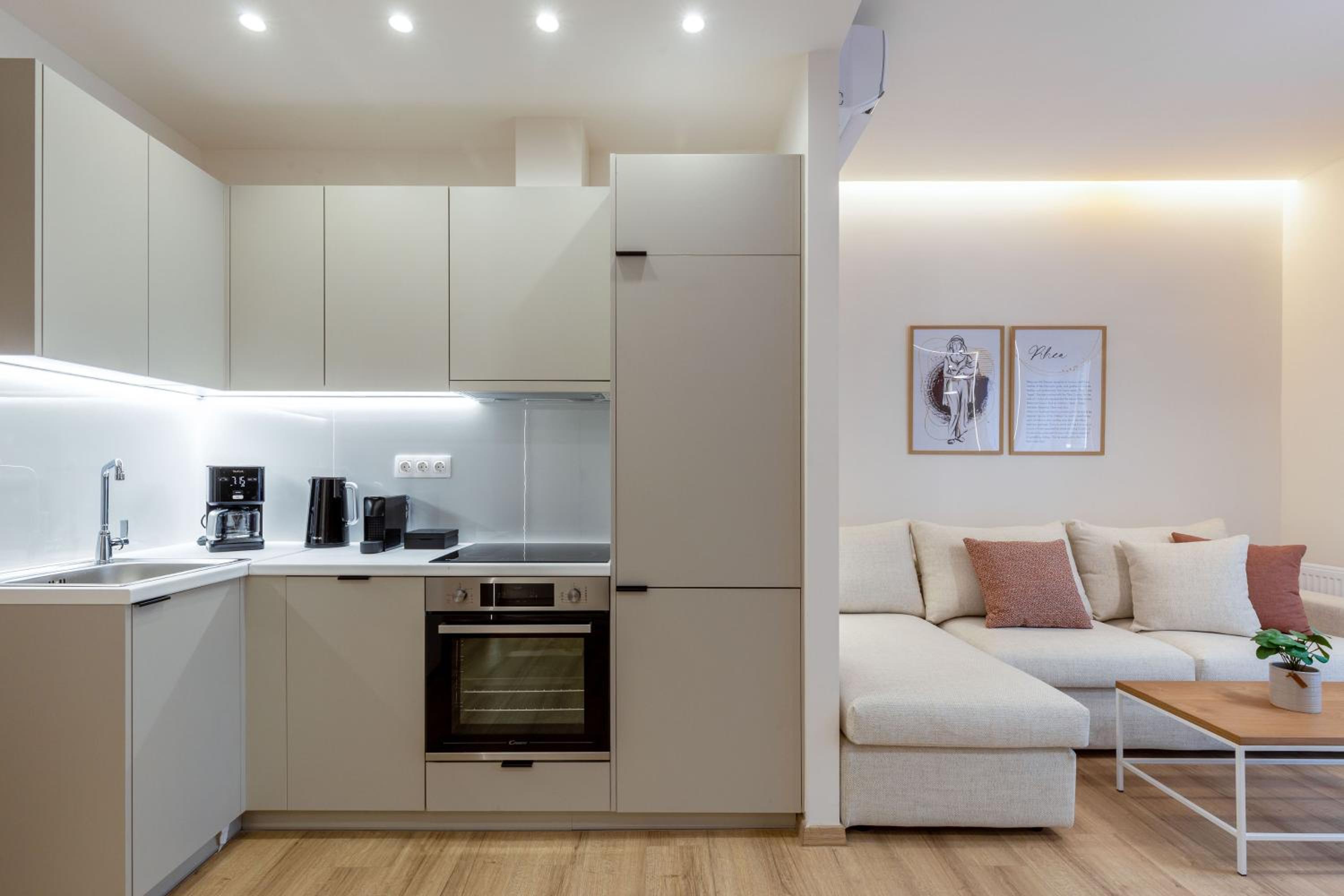 Apartment photo 3