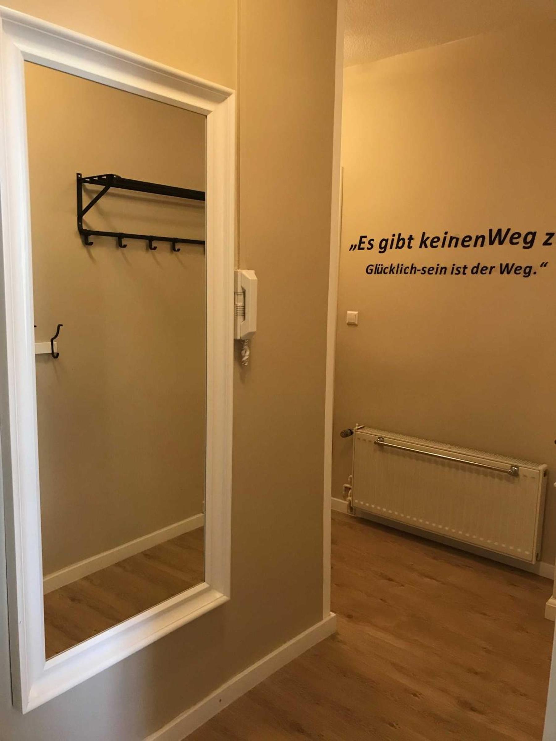 Family Room with Private Bathroom photo 2