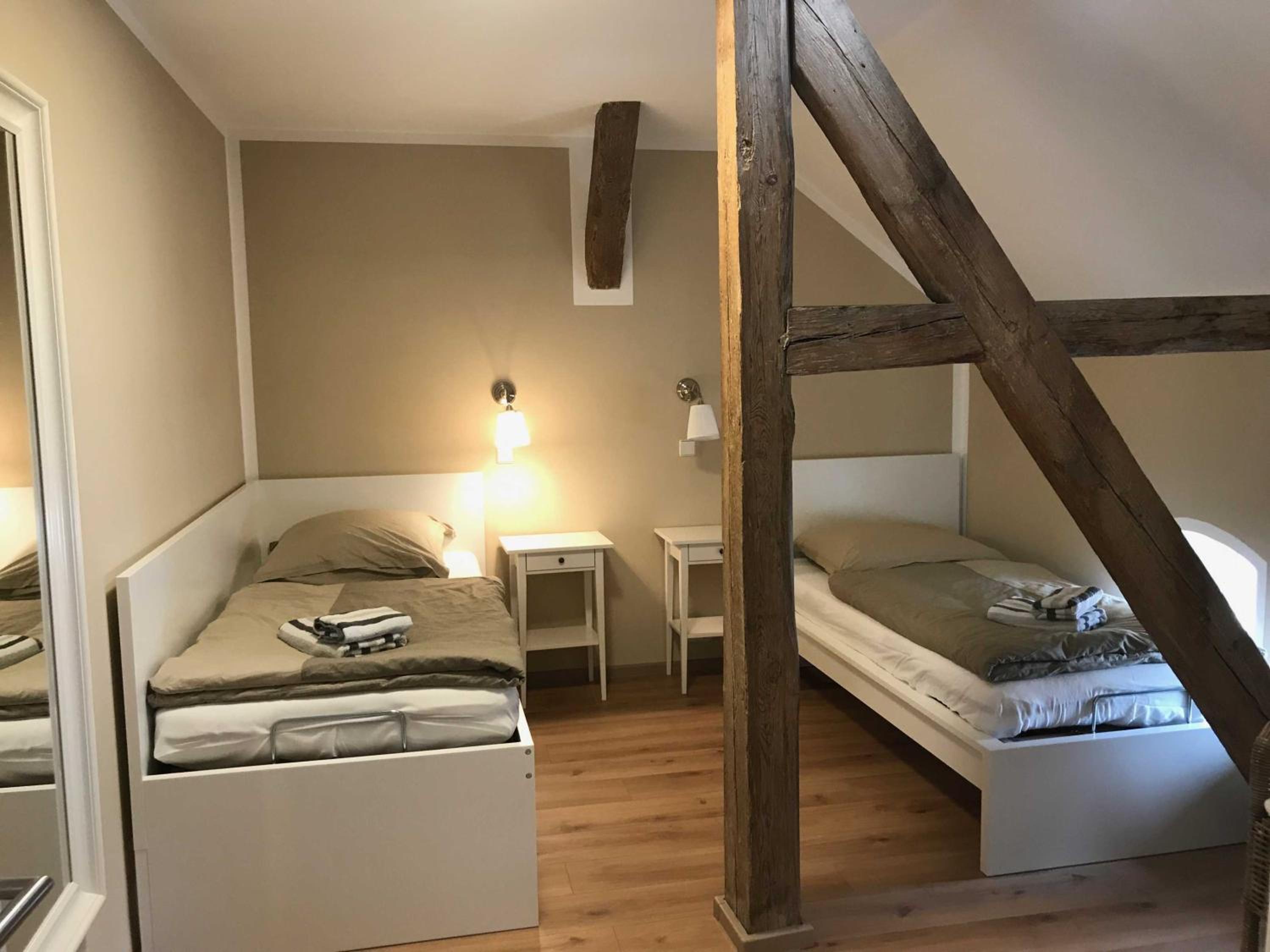 Two-Bedroom Apartment with Balcony photo 3