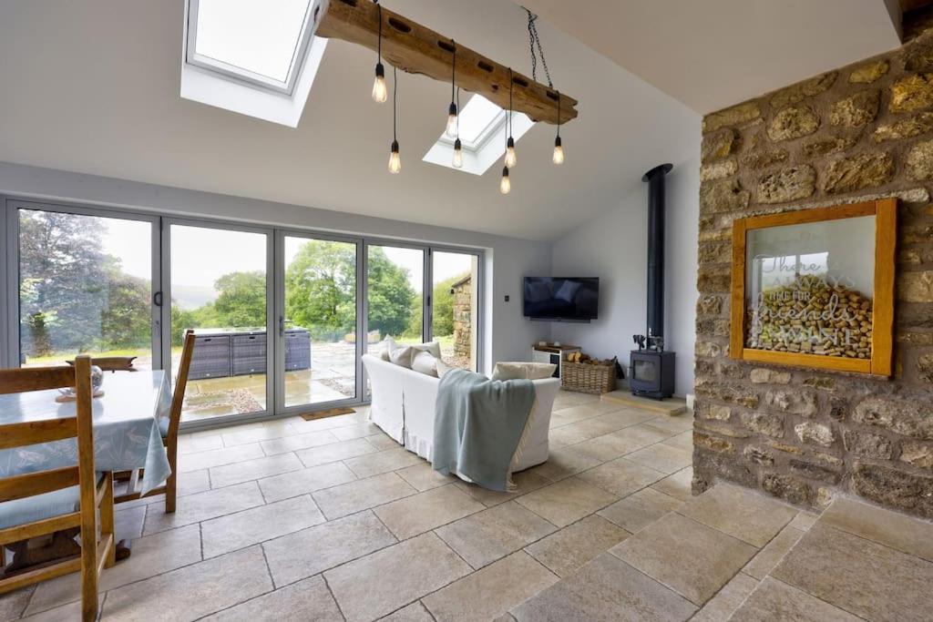 Four-Bedroom House photo 1