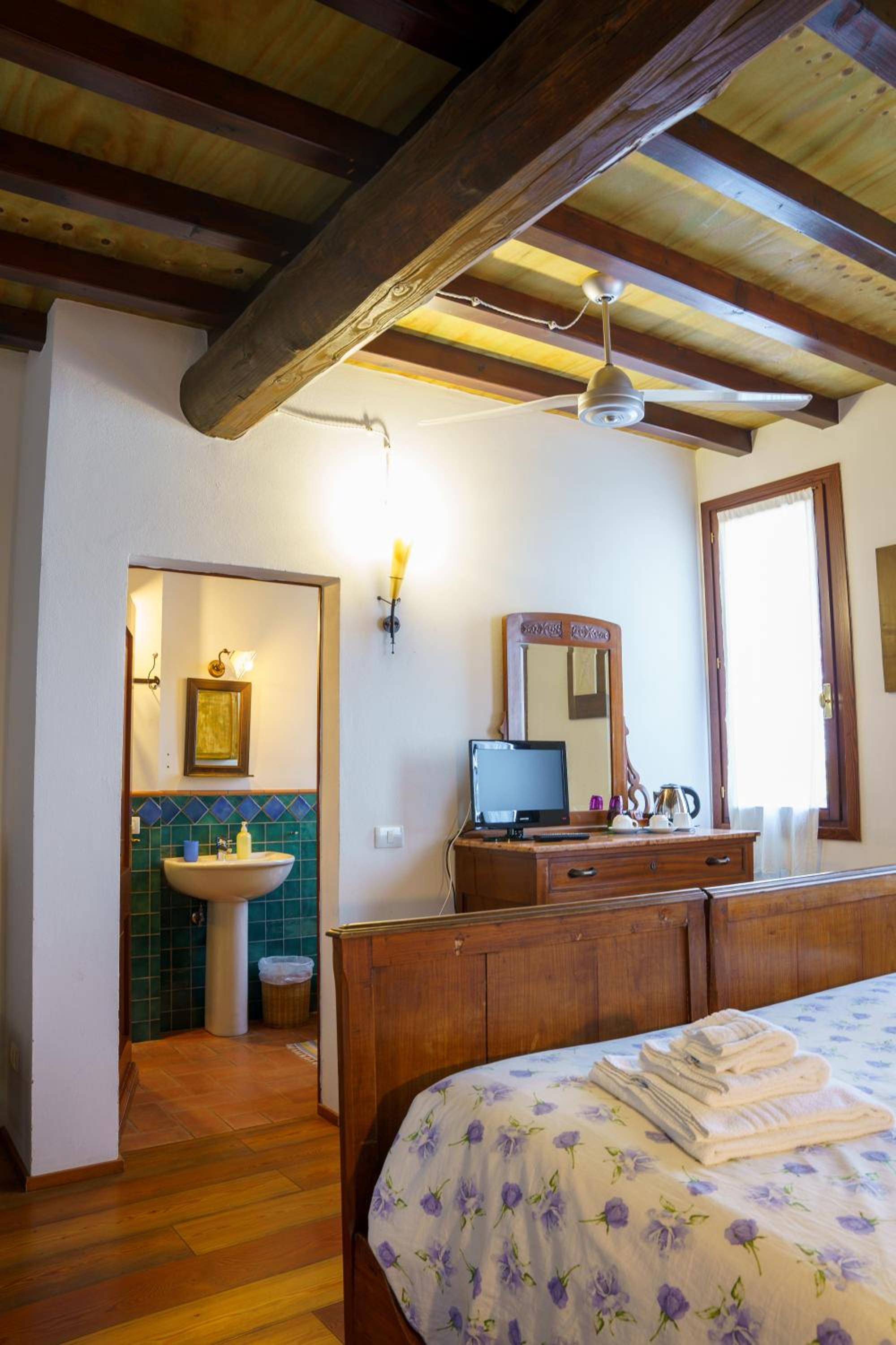 Basic Triple Room - Photo 7
