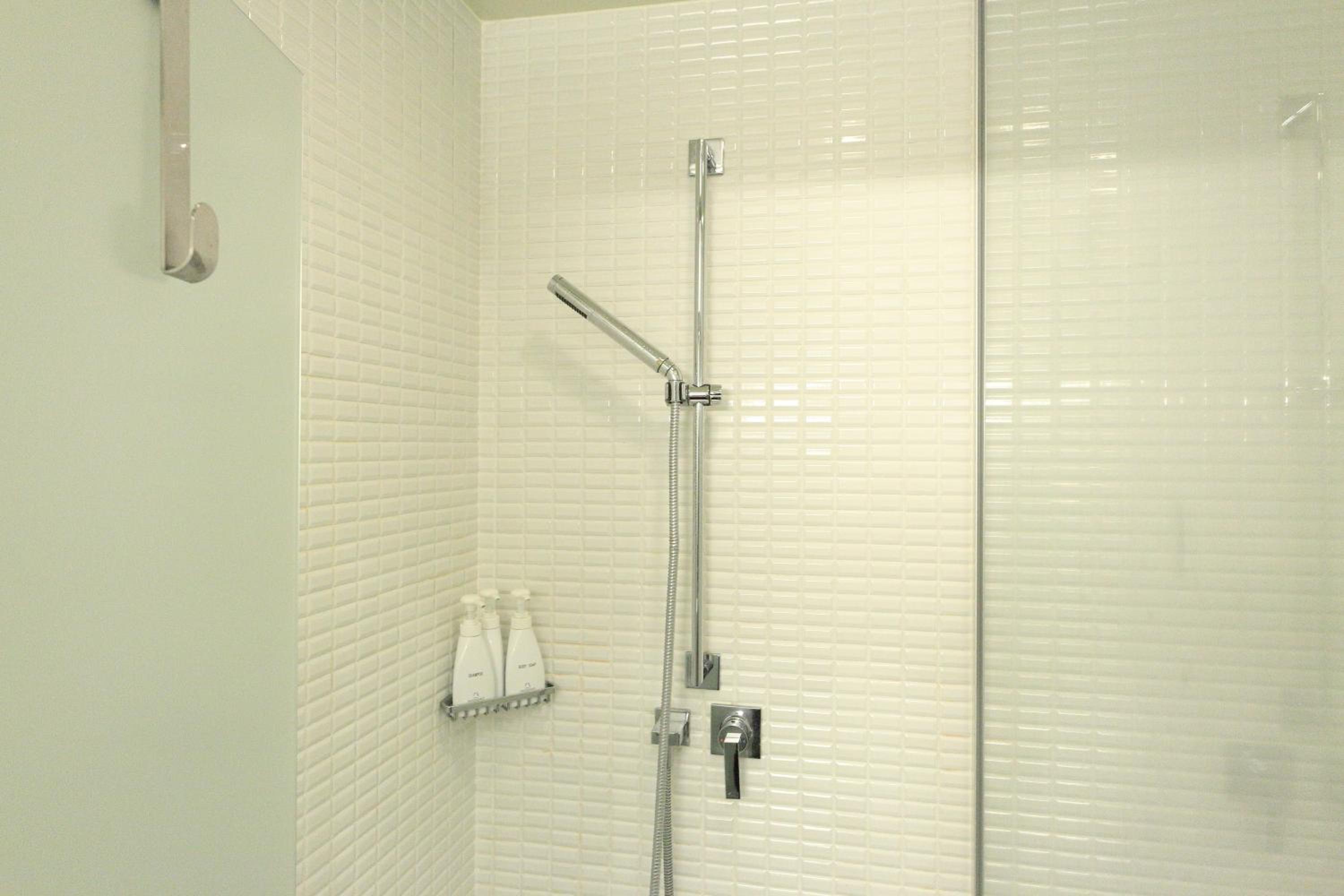 Double Room with Small Double Bed and Shower - Photo 2