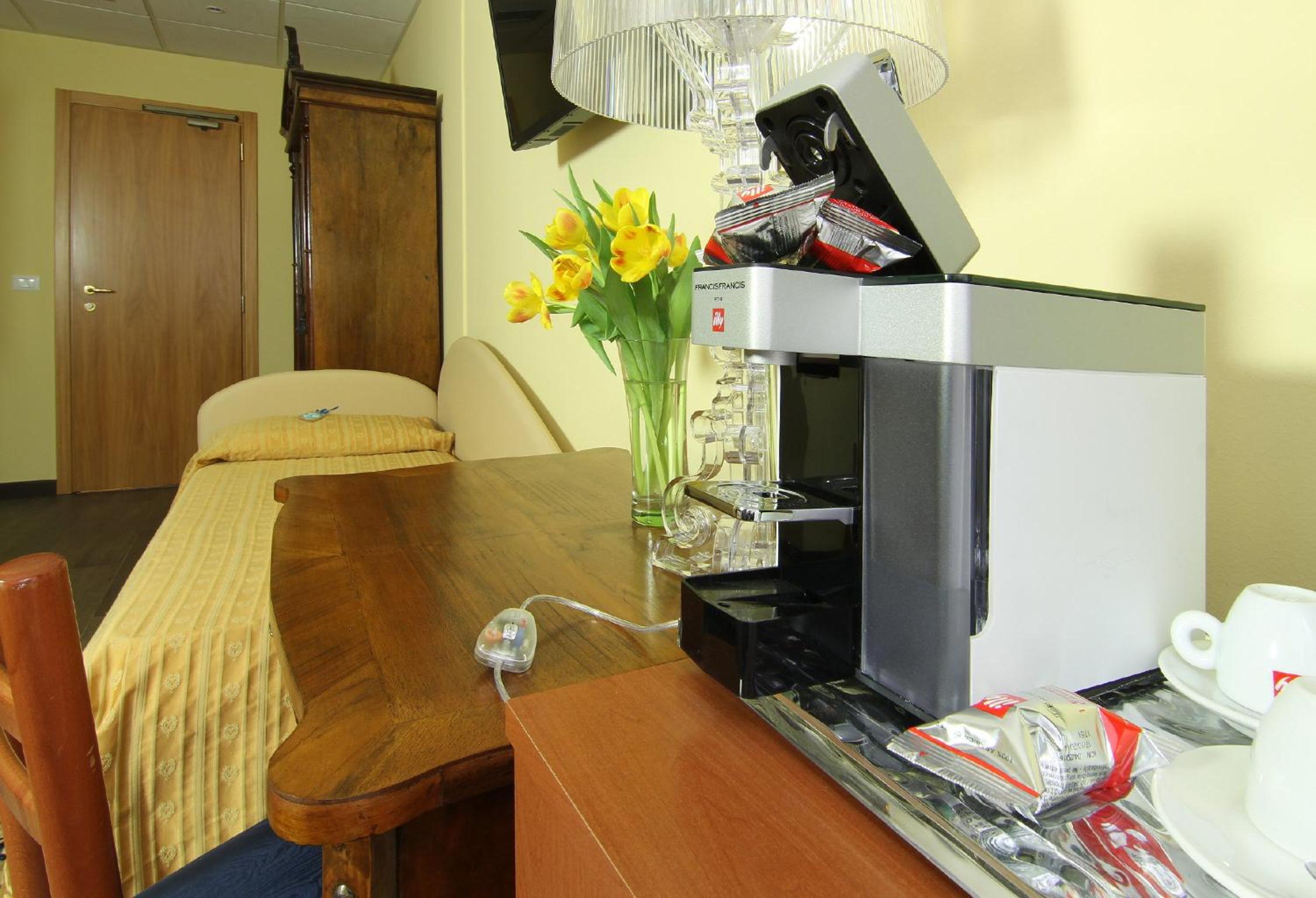 Triple Room - Photo 2