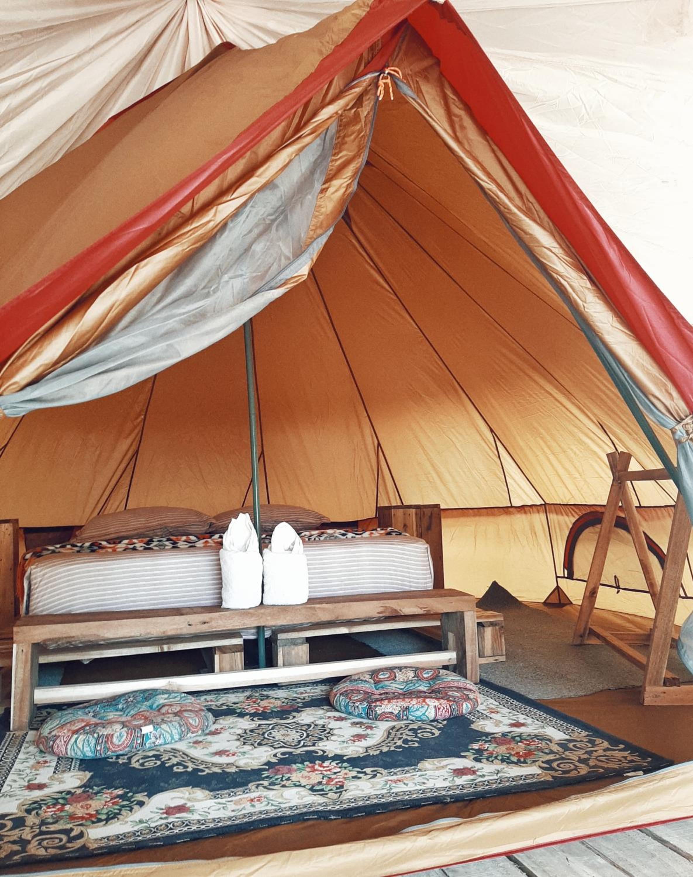 Tent with Free Use of Automatic Motorbike - Photo 7