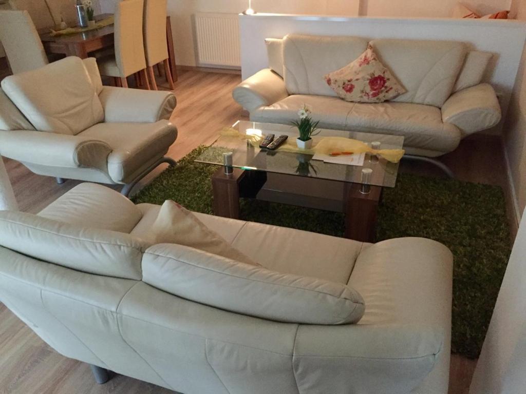 Two-Bedroom Holiday Apartment (6 Adults) - Photo 34