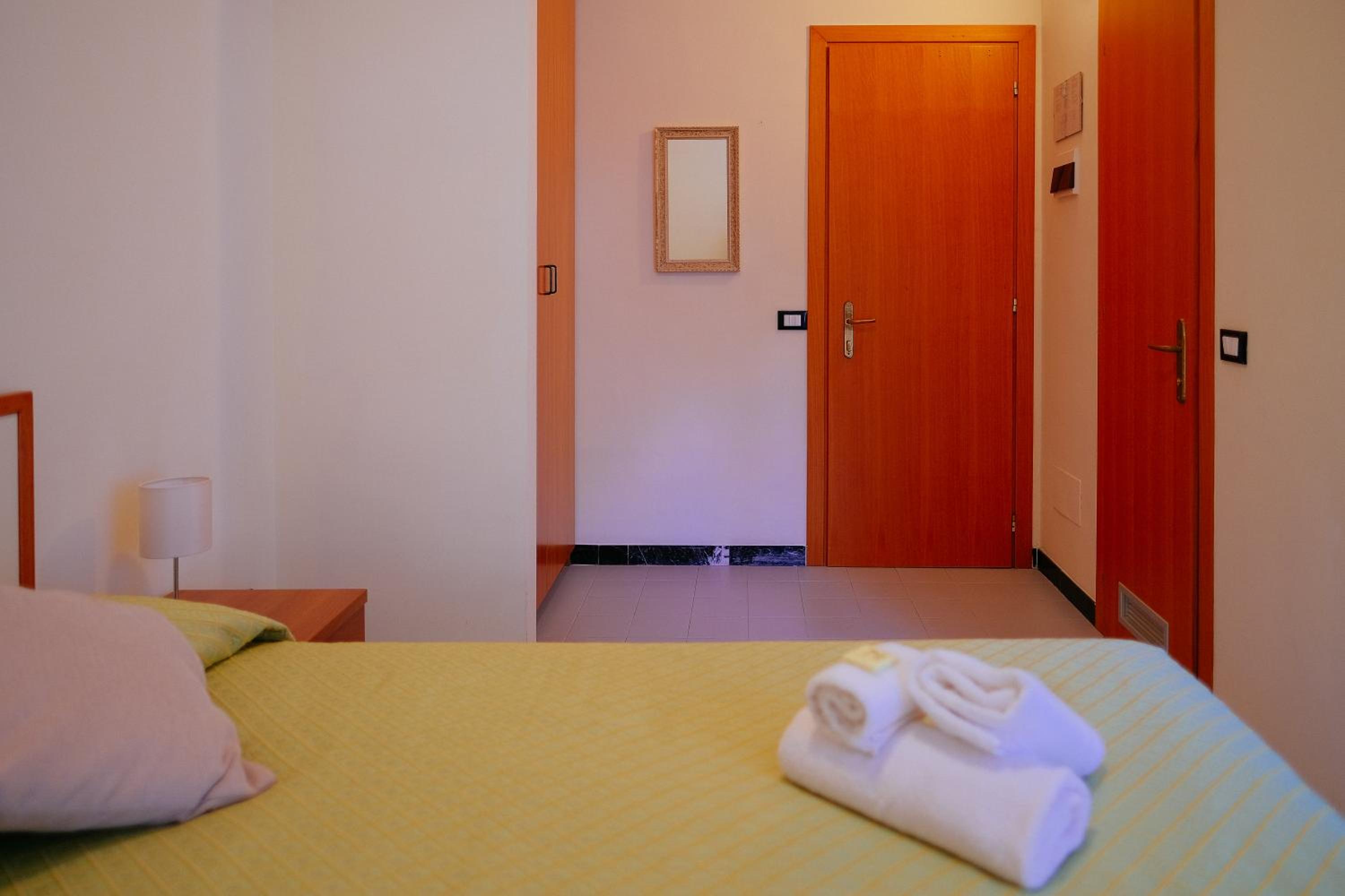 Single Room with Private Bathroom