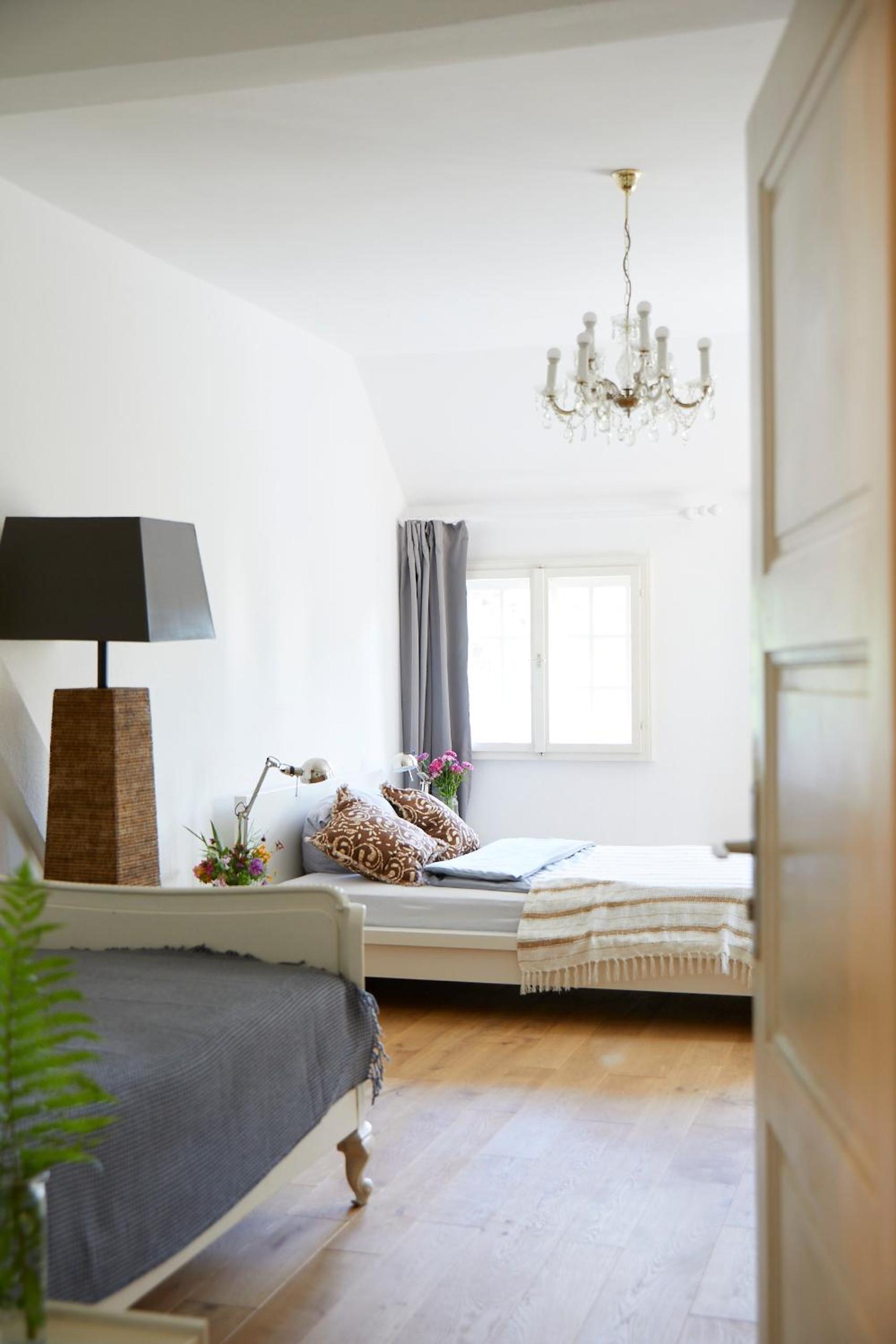 Triple Room with Shared Bathroom photo 1