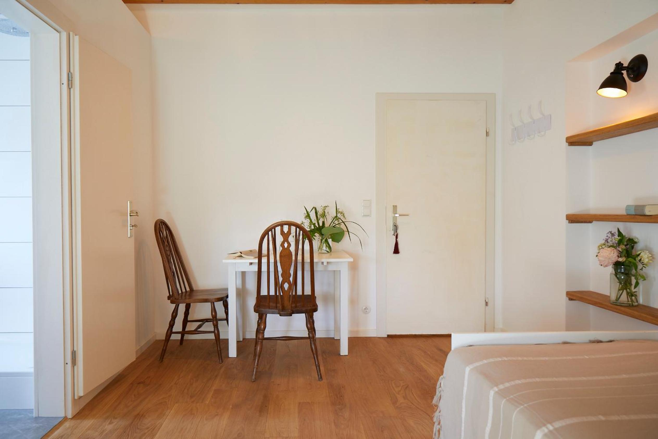 Triple Room - Photo 13