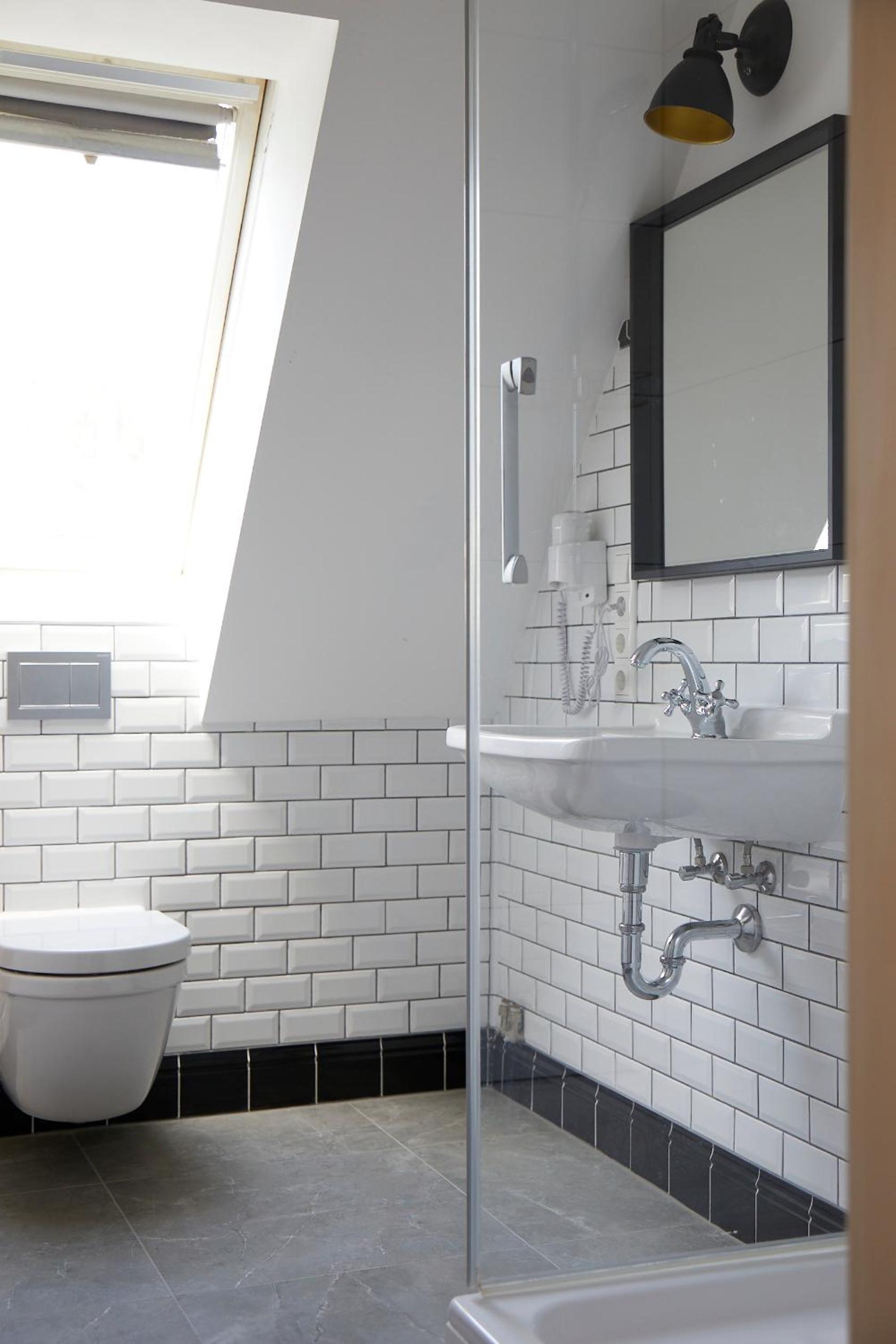 Triple Room - Photo 9