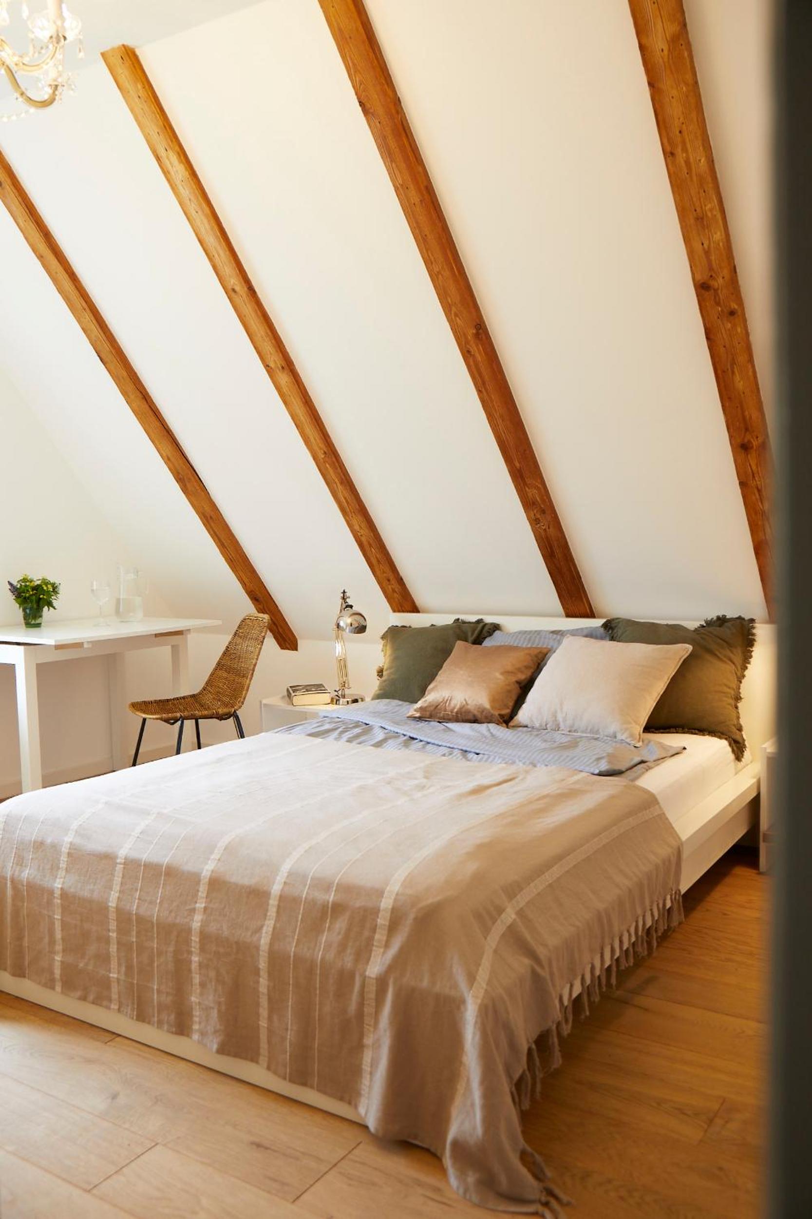 Double Room with Private Bathroom - Photo 1