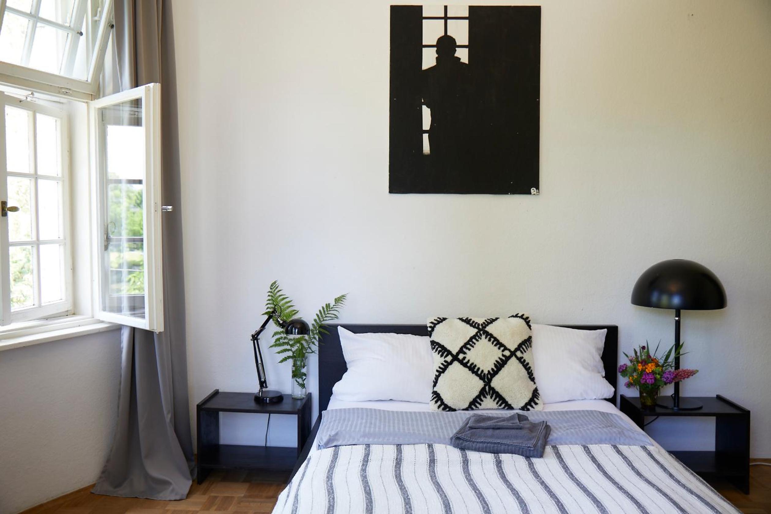 Twin Room with Private External Bathroom