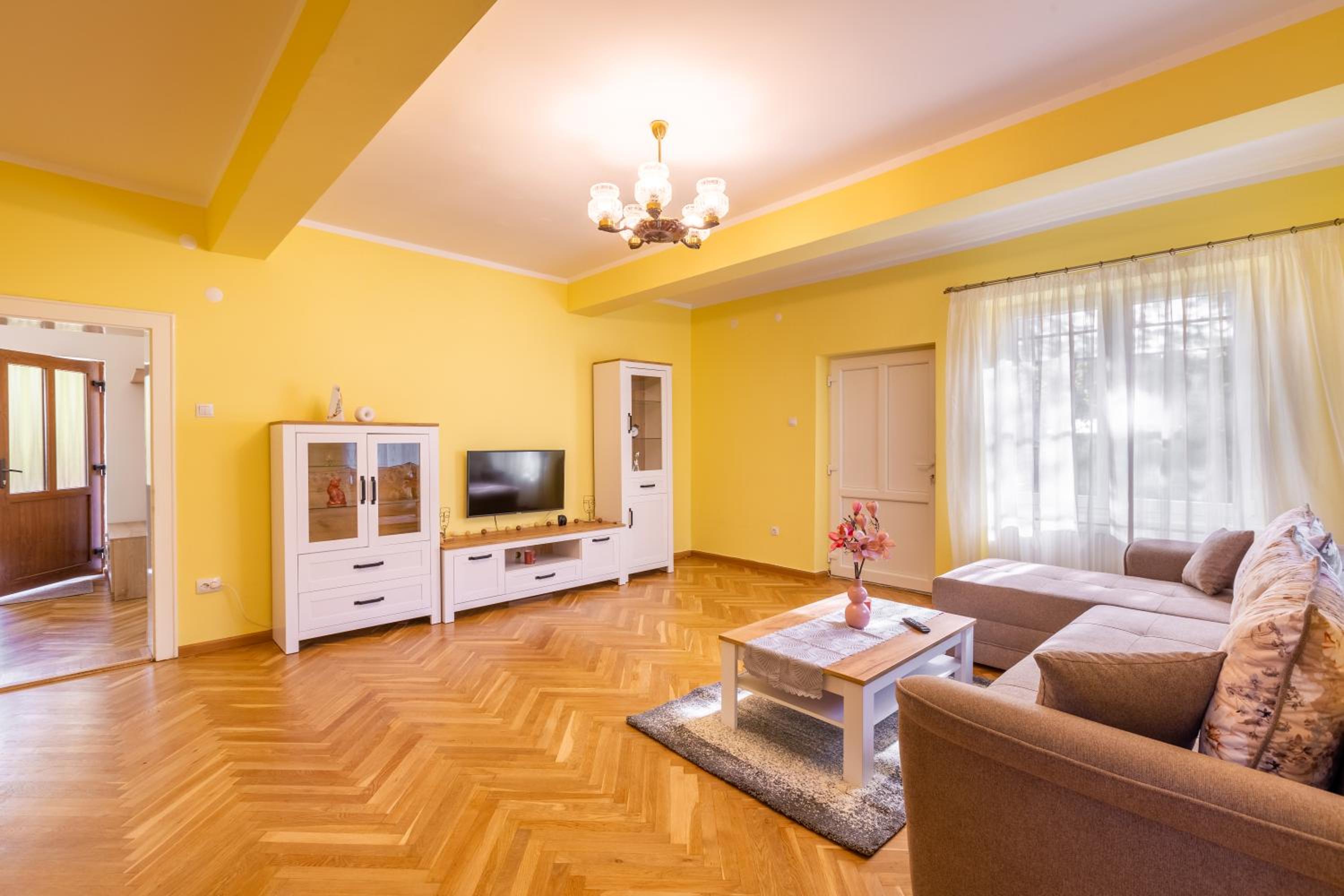 Three-Bedroom House - Photo 1